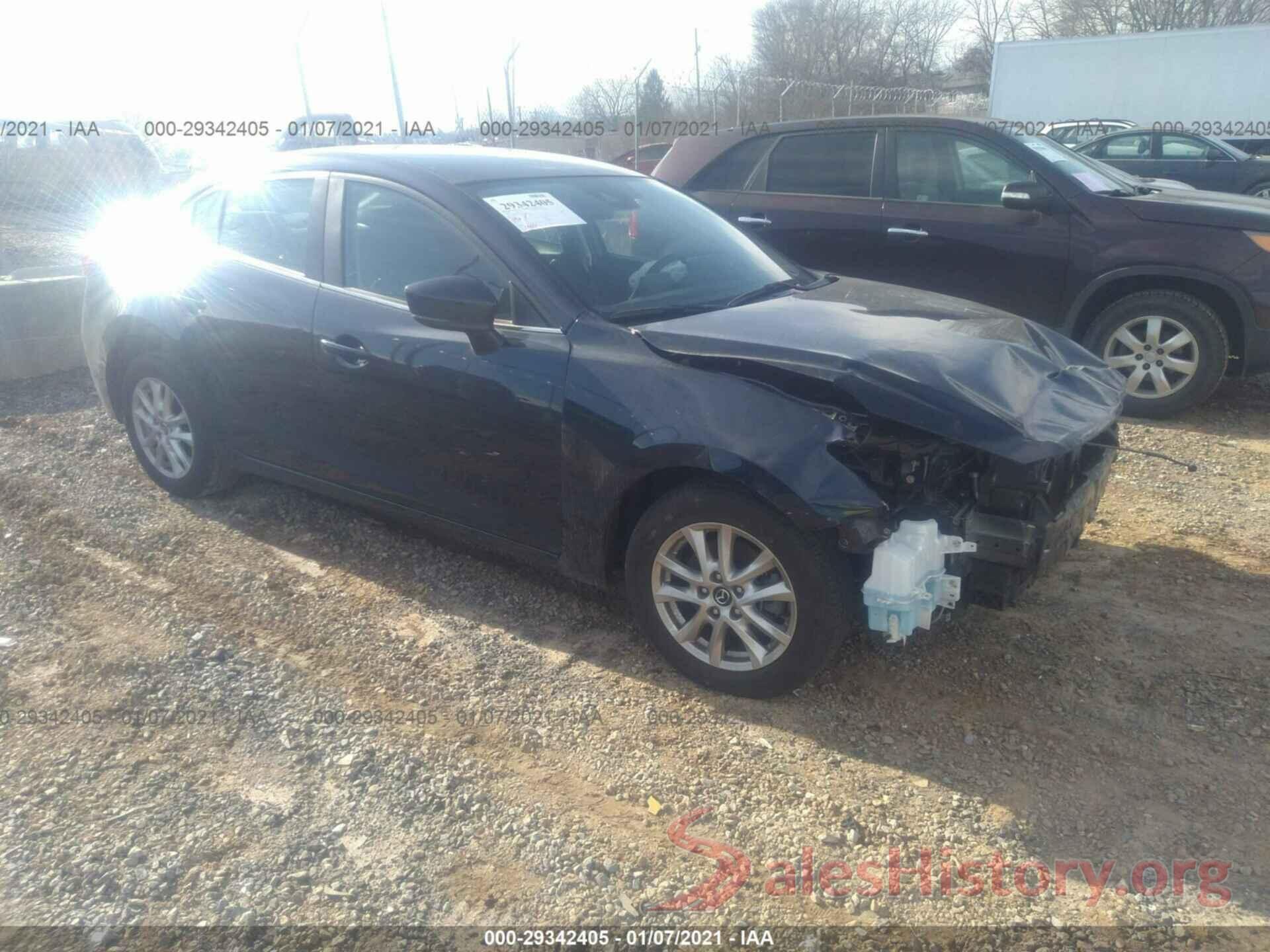 3MZBN1U76JM196741 2018 MAZDA MAZDA3 4-DOOR