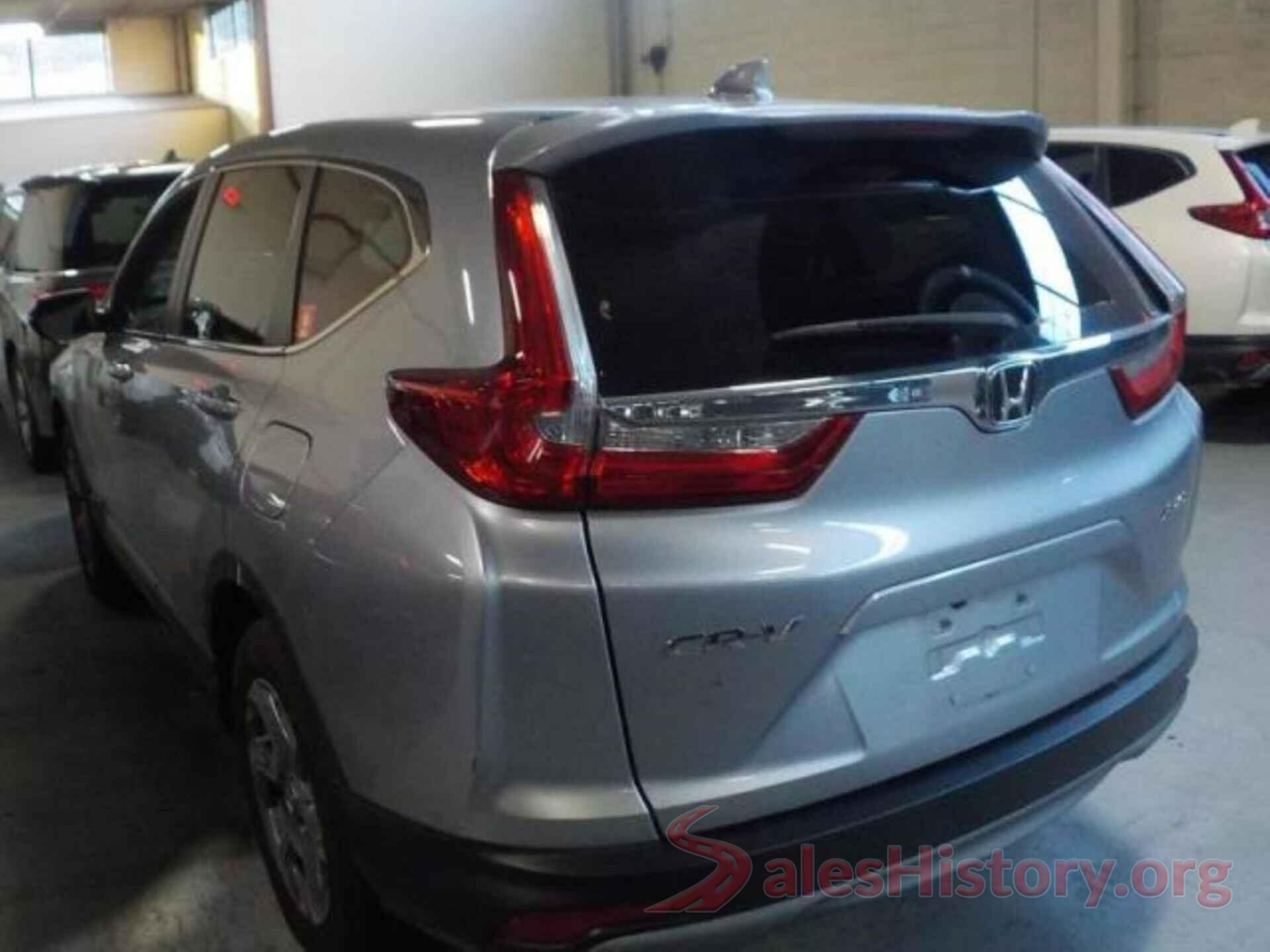 2HKRW2H82JH600308 2018 HONDA CR-V