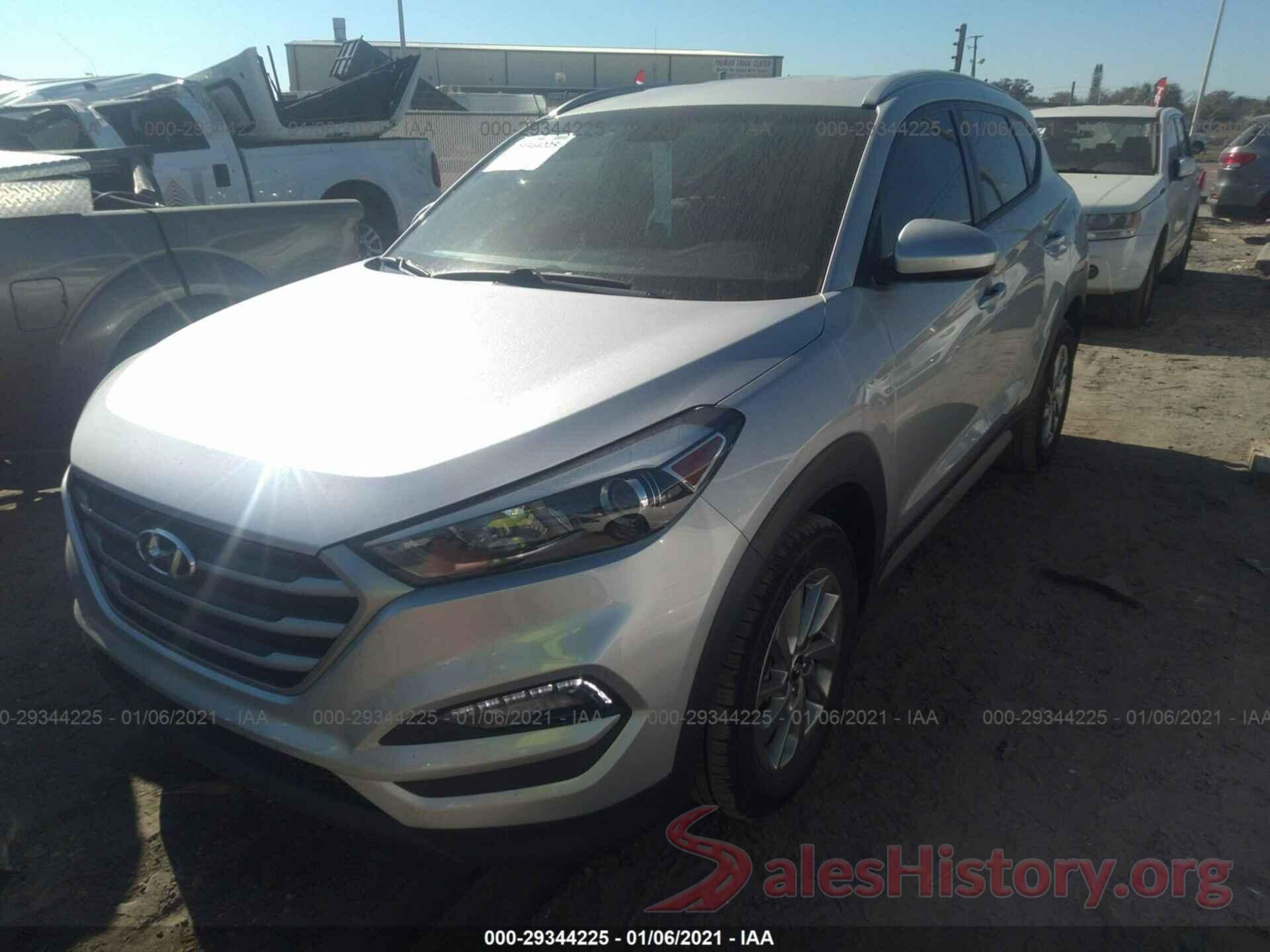 KM8J33A44JU706215 2018 HYUNDAI TUCSON