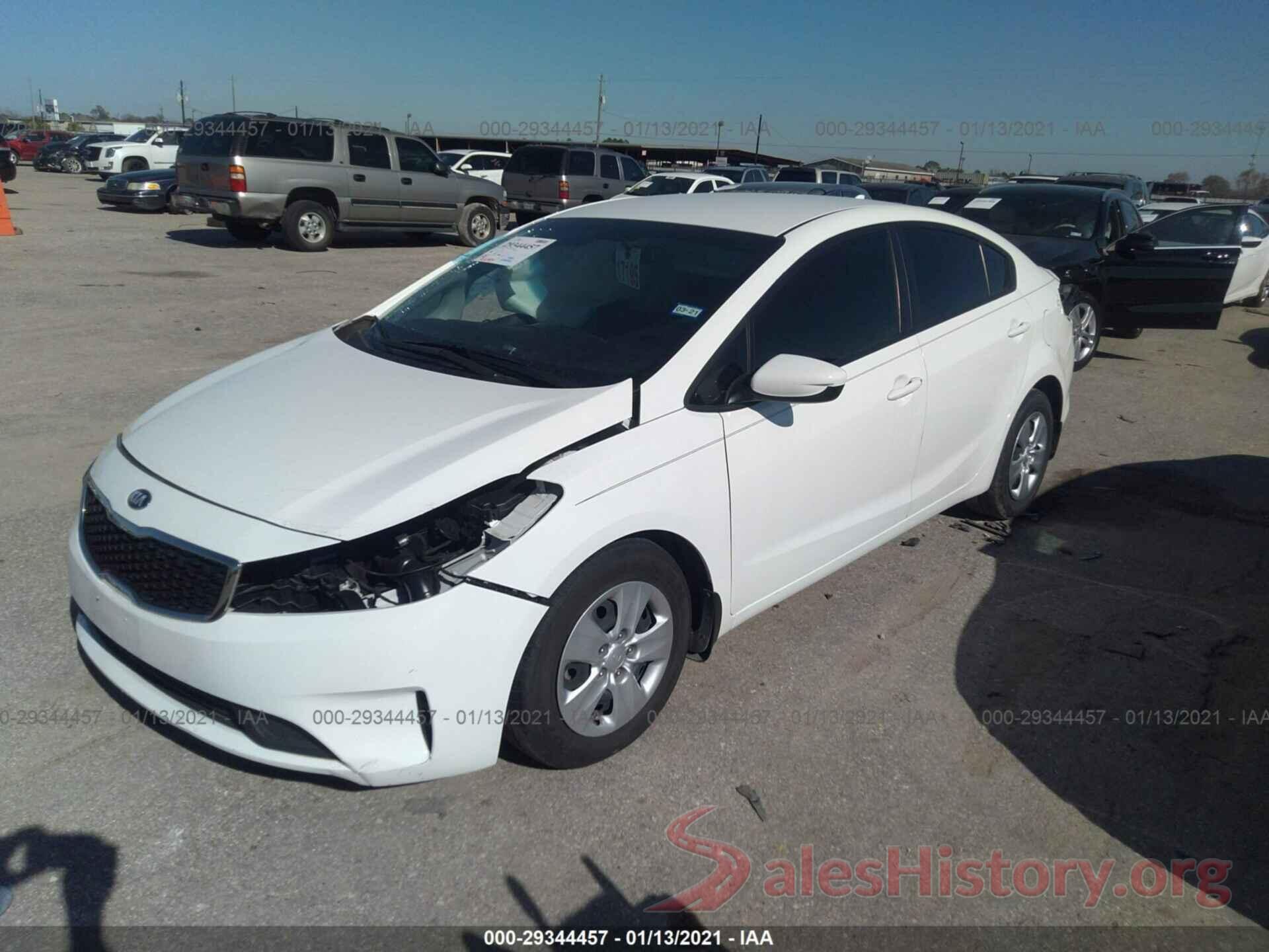 3KPFK4A79HE058845 2017 KIA FORTE