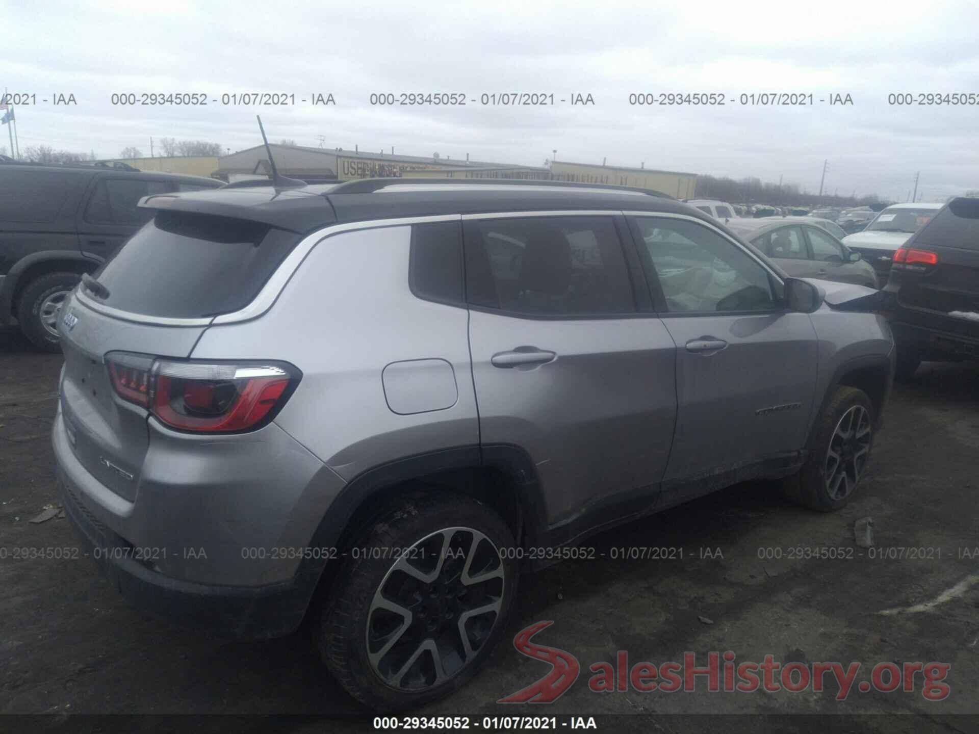 3C4NJDCBXJT342700 2018 JEEP COMPASS