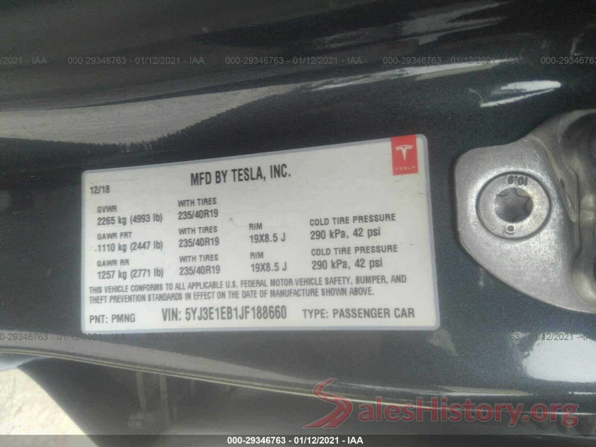 5YJ3E1EB1JF188660 2018 TESLA MODEL 3