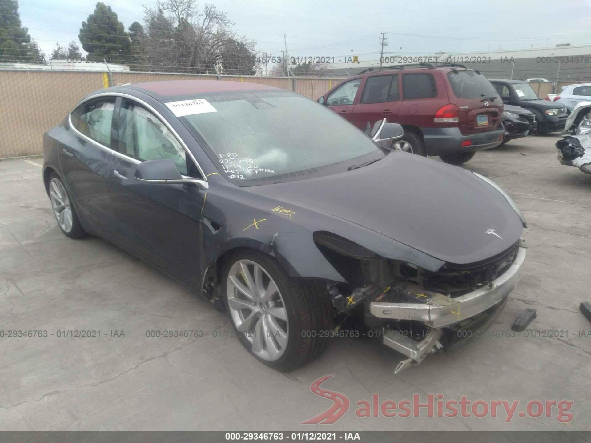 5YJ3E1EB1JF188660 2018 TESLA MODEL 3