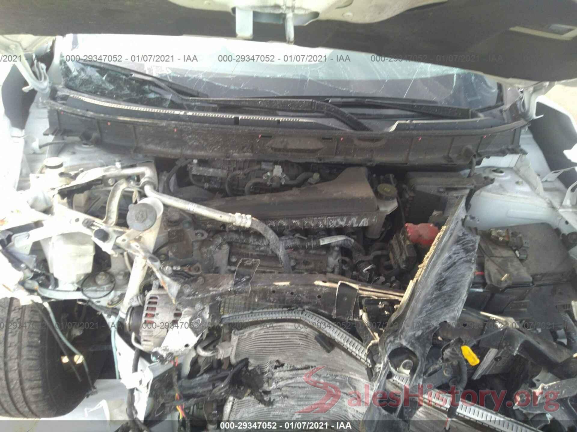 KNMAT2MT3JP530404 2018 NISSAN ROGUE