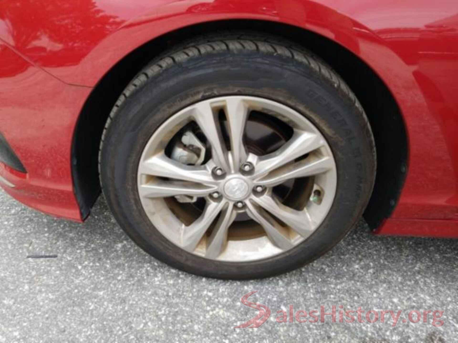 5NPE34AF5KH746585 2019 HYUNDAI SONATA