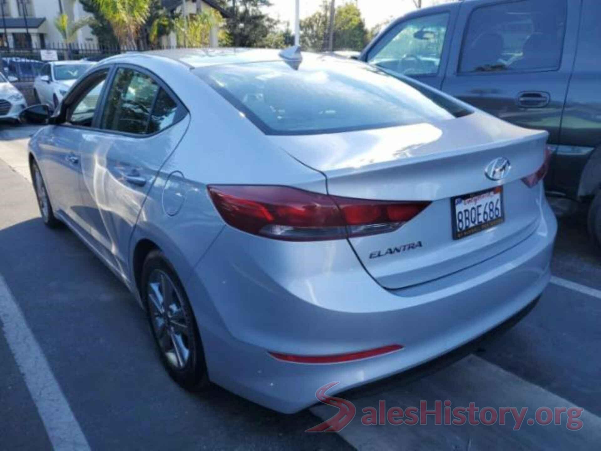 KMHD84LF9JU532659 2018 HYUNDAI ELANTRA