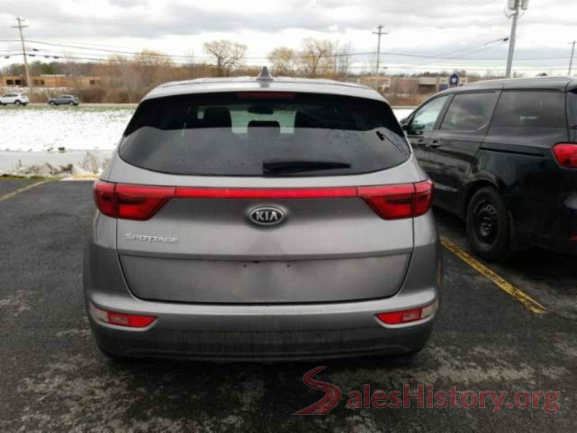 KNDPMCAC8J7400667 2018 KIA SPORTAGE