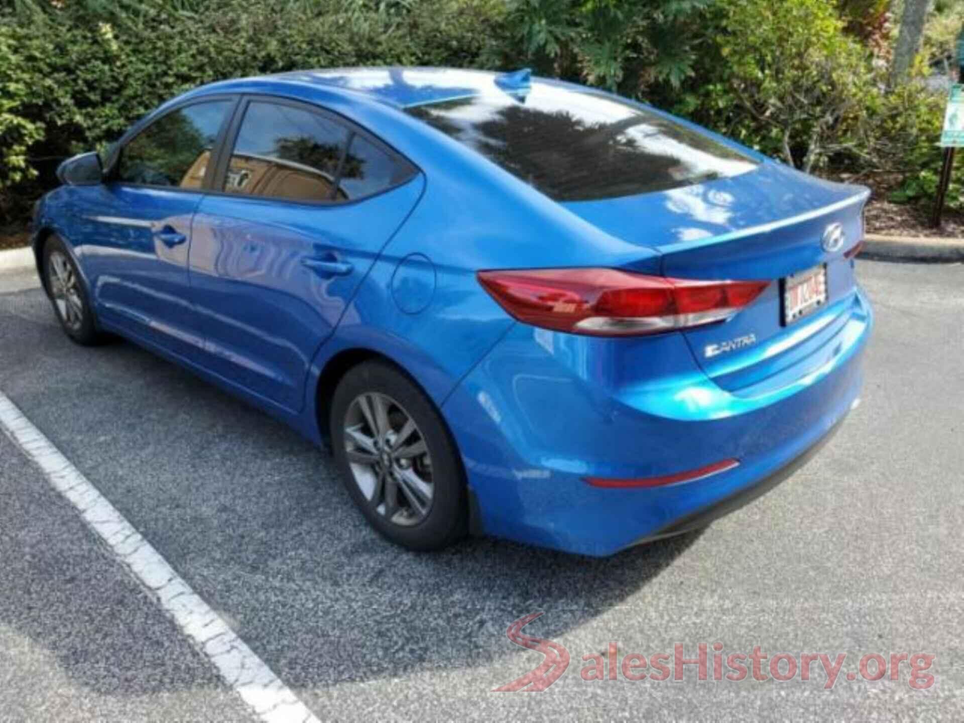 5NPD84LF3JH232856 2018 HYUNDAI ELANTRA