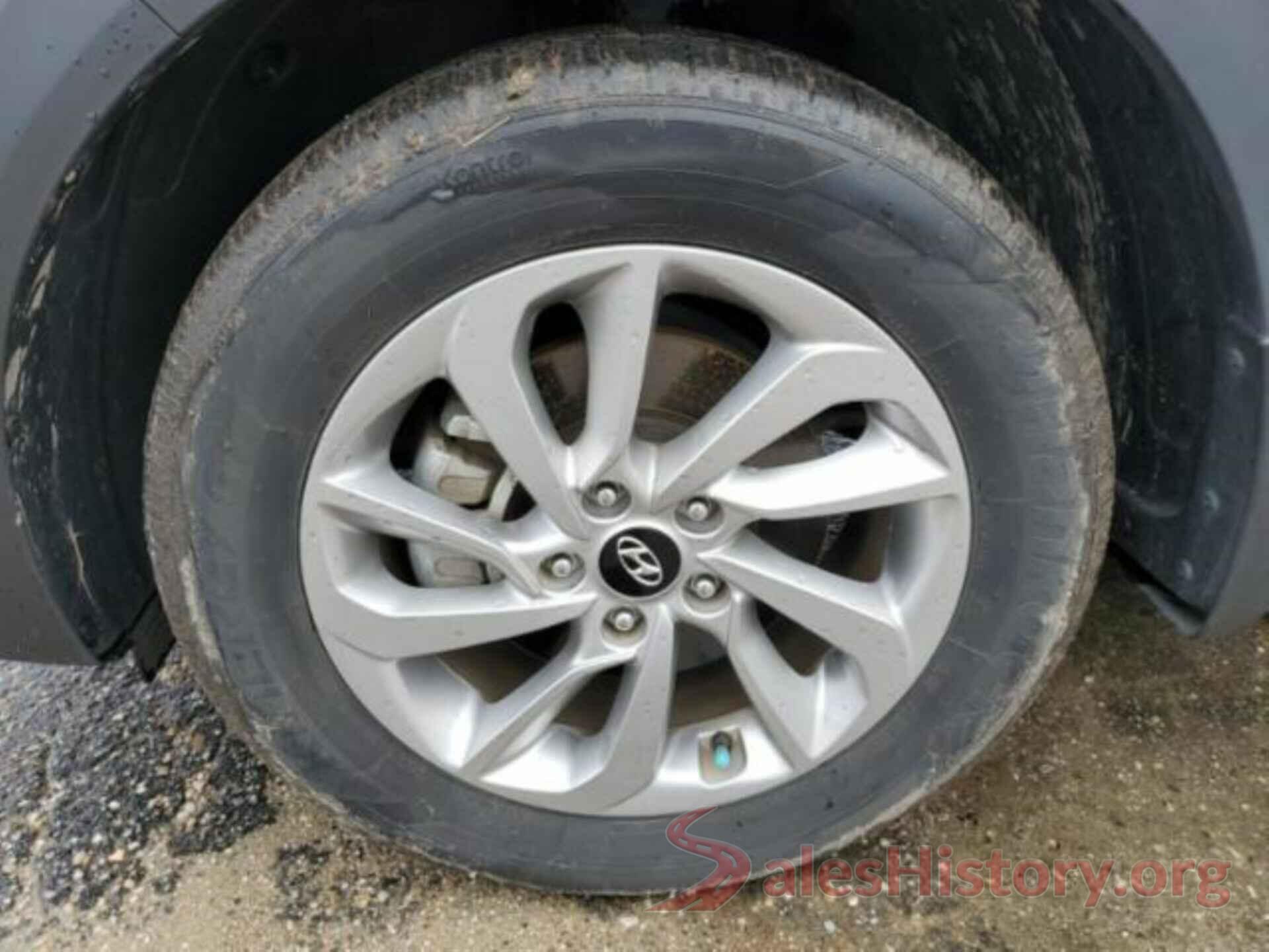 KM8J23A48HU327425 2017 HYUNDAI TUCSON