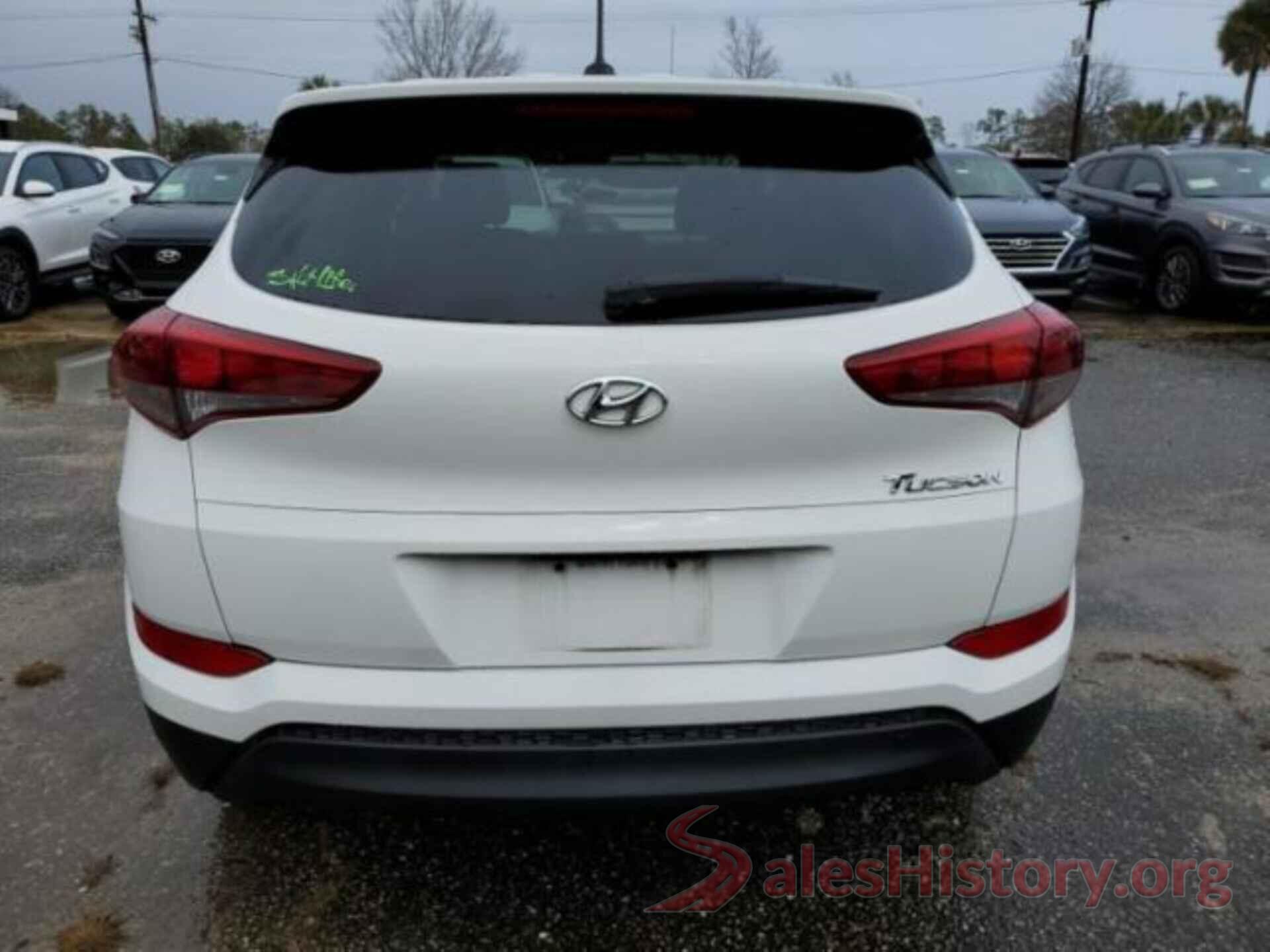 KM8J23A48HU327425 2017 HYUNDAI TUCSON