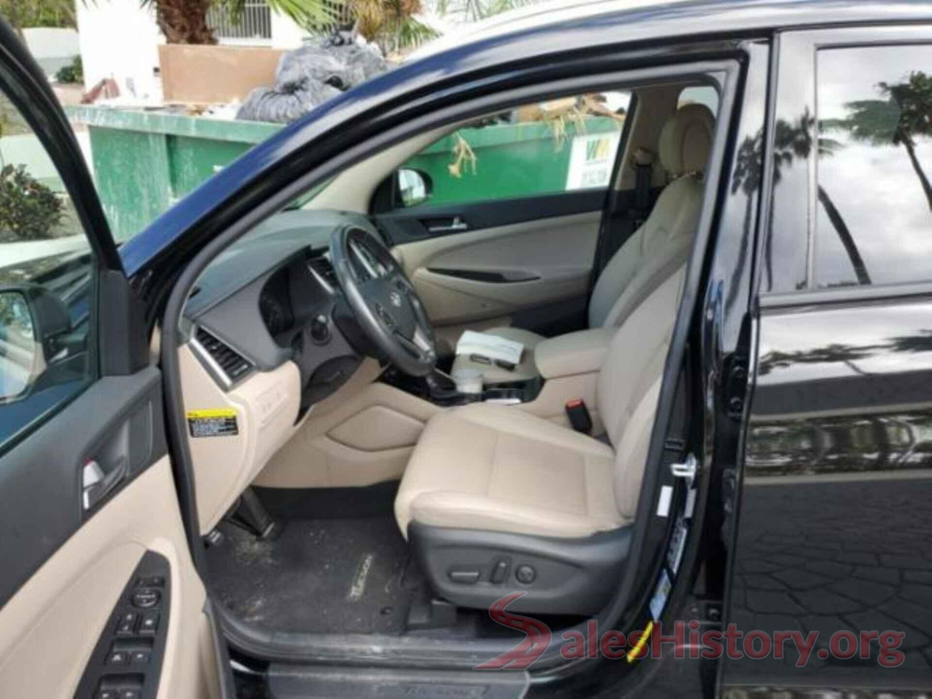 KM8J33A40HU524683 2017 HYUNDAI TUCSON