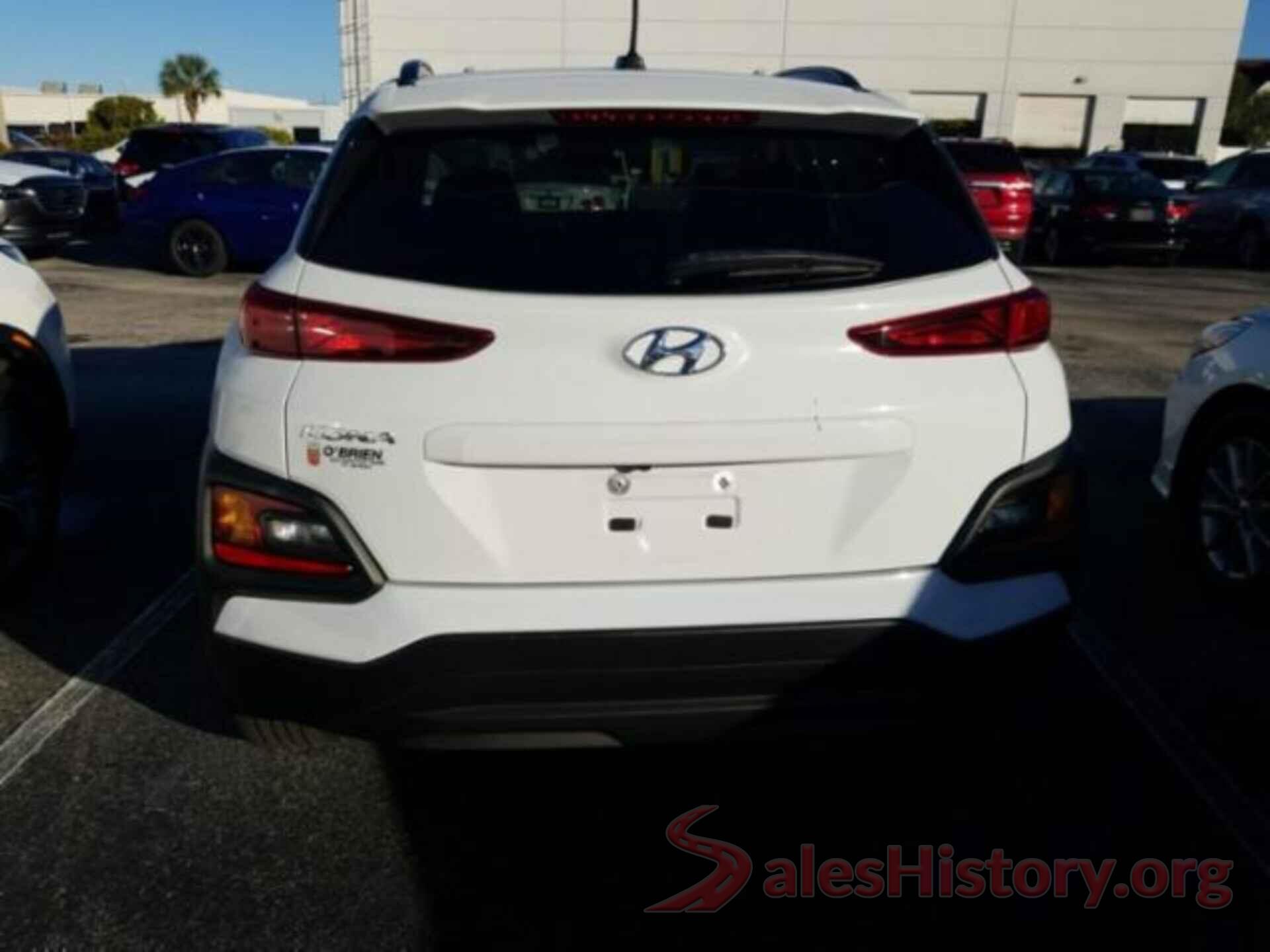 KM8K62AA5JU075258 2018 HYUNDAI KONA