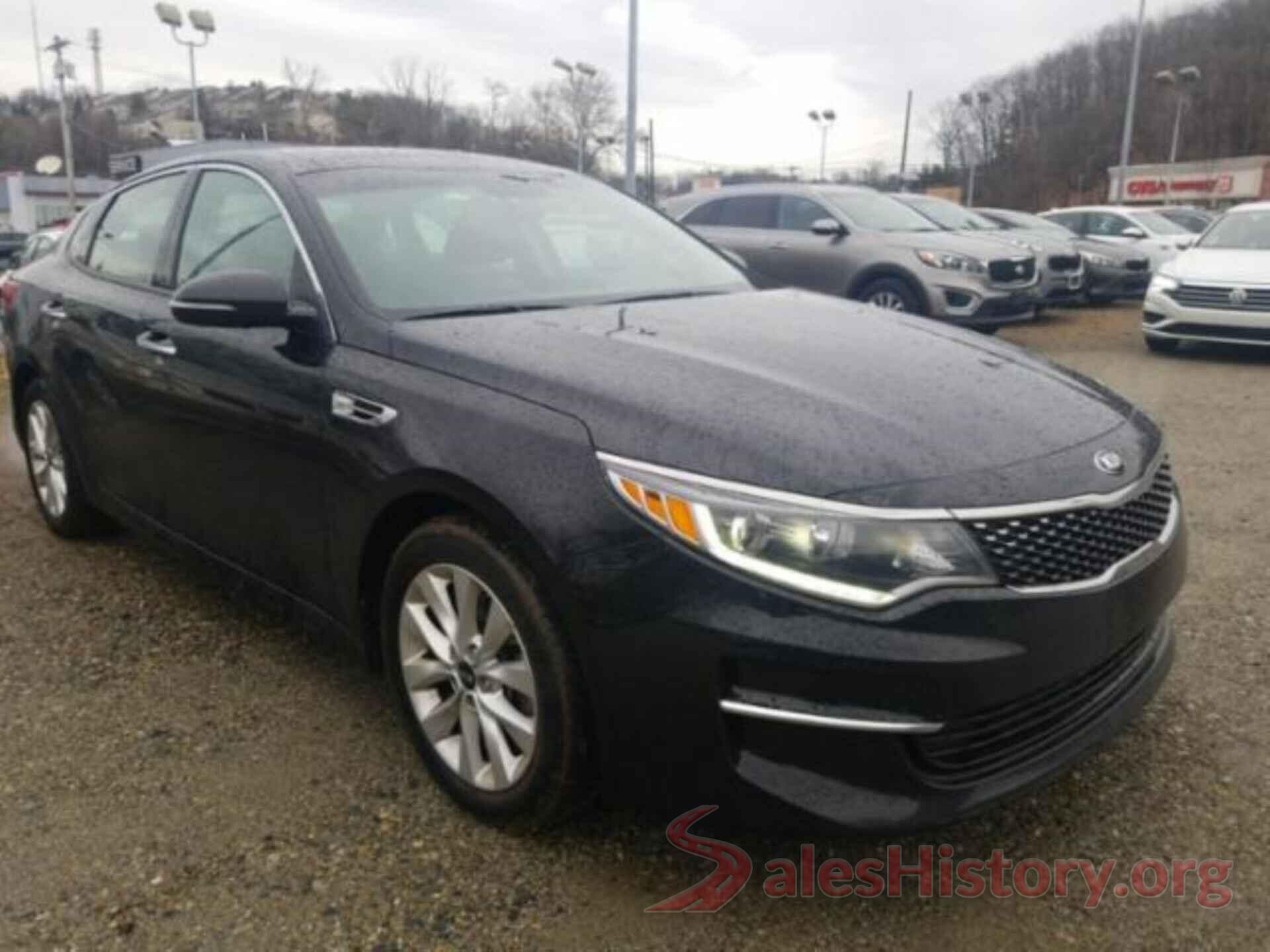 5XXGU4L33JG221141 2018 KIA OPTIMA