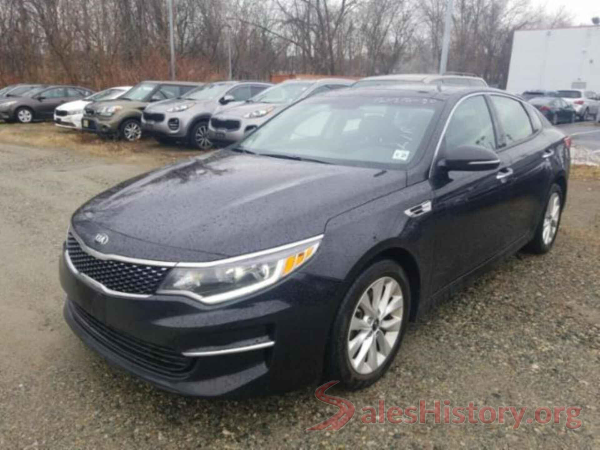 5XXGU4L33JG221141 2018 KIA OPTIMA