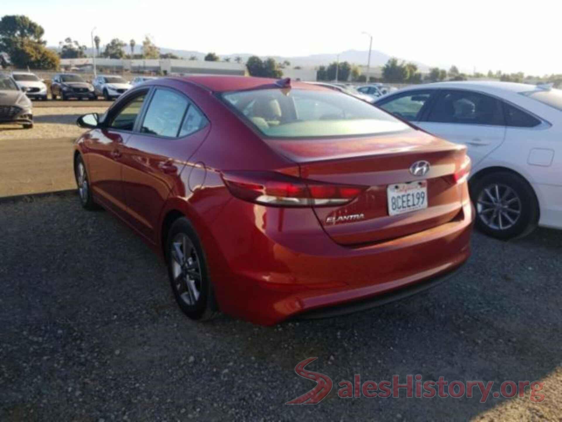 KMHD84LF5JU592339 2018 HYUNDAI ELANTRA