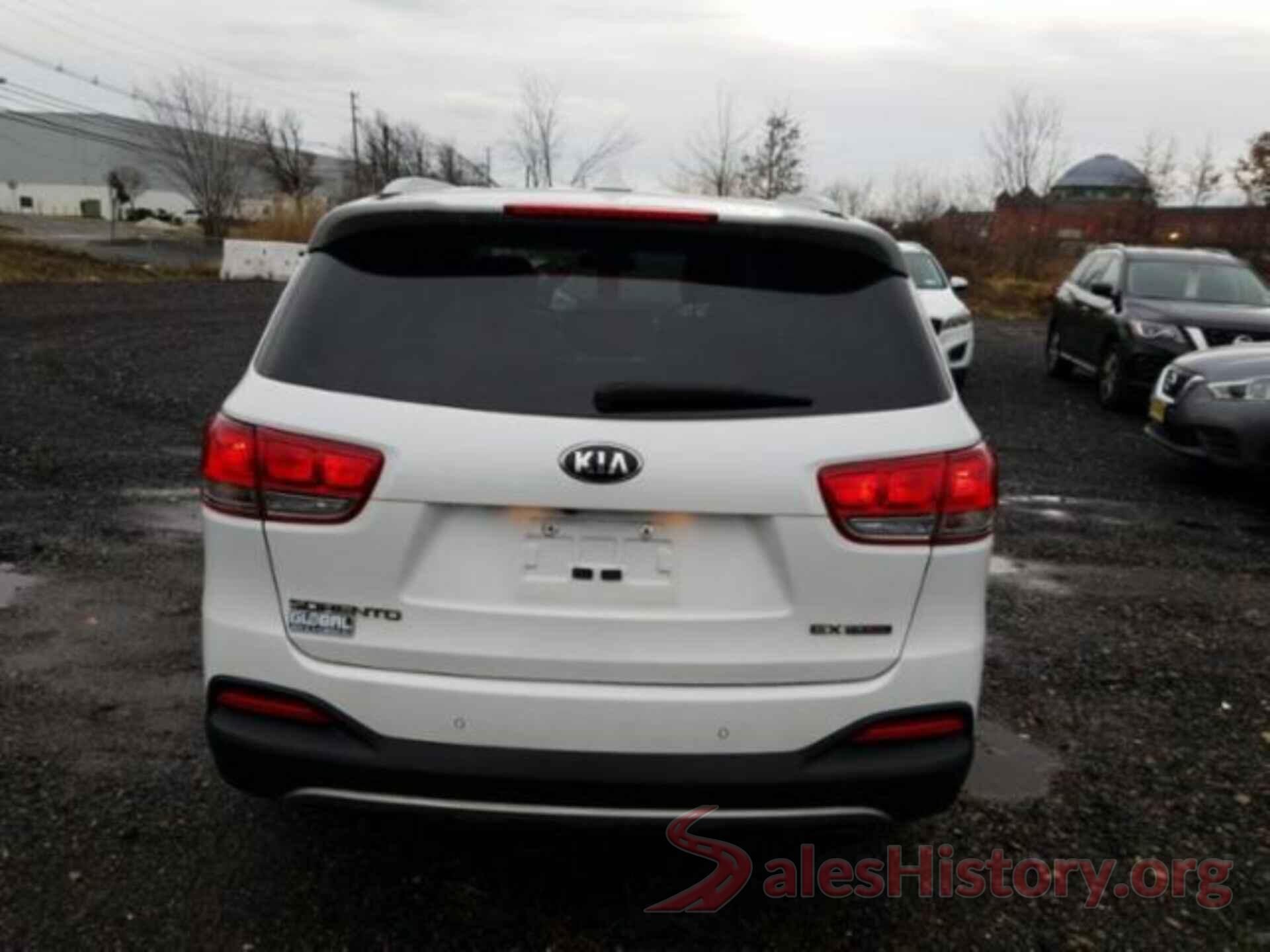 5XYPHDA12HG243904 2017 KIA SORENTO