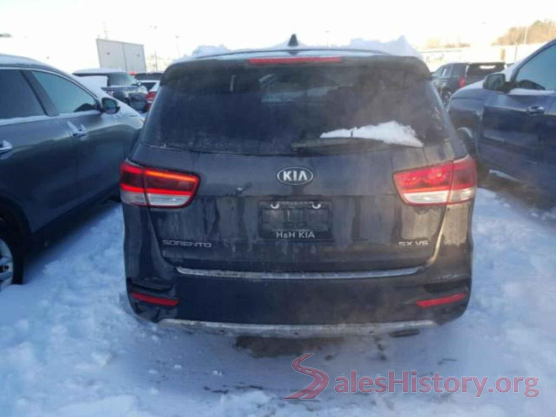 5XYPKDA51HG231635 2017 KIA SORENTO