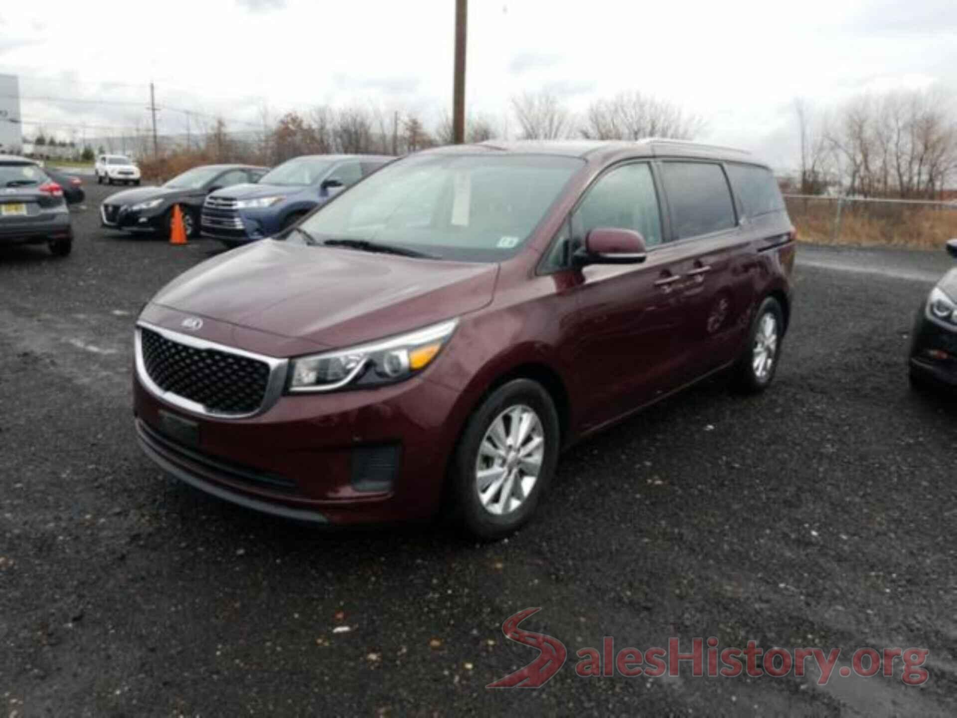 KNDMB5C15H6327029 2017 KIA SEDONA