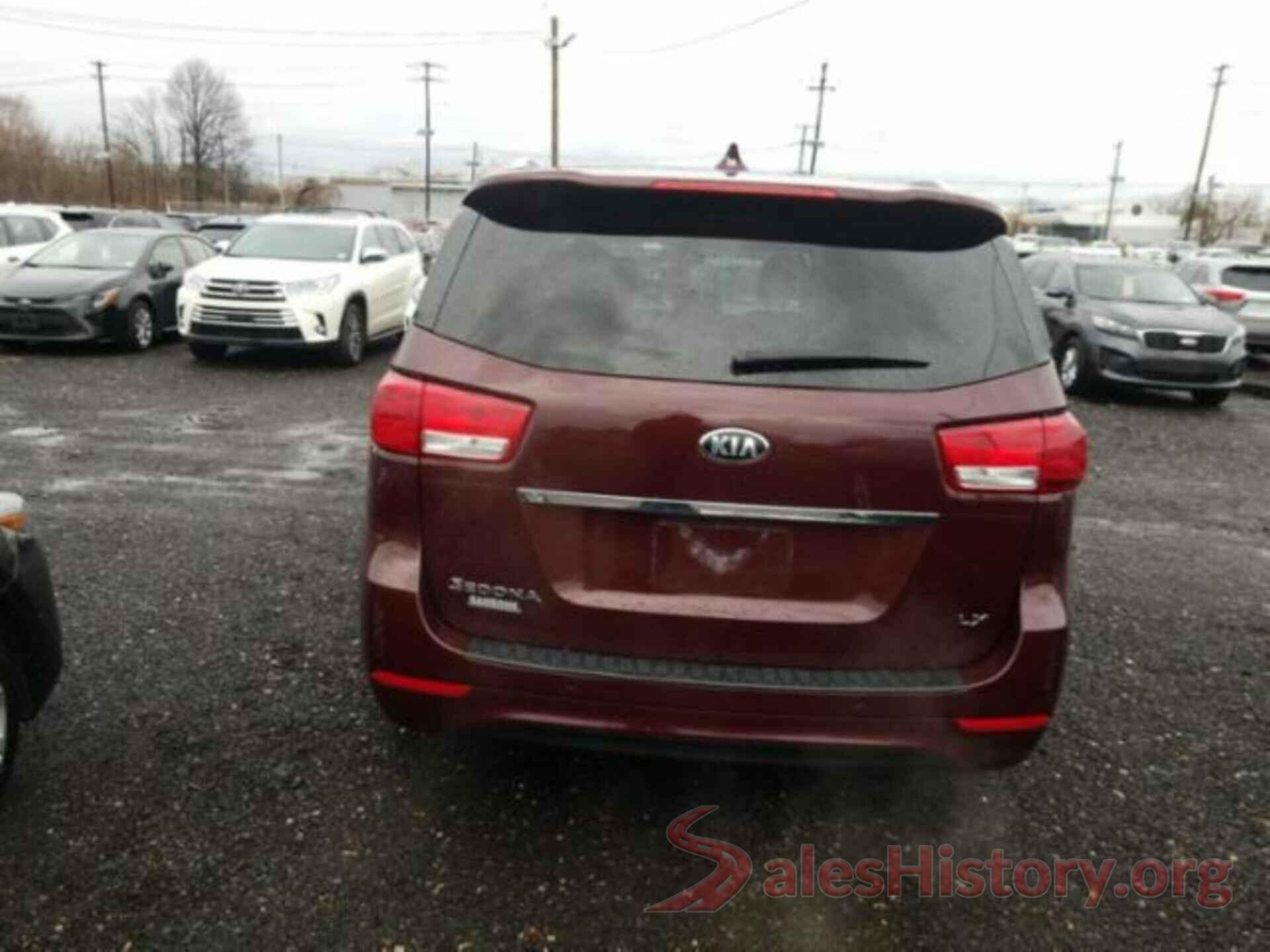 KNDMB5C15H6327029 2017 KIA SEDONA