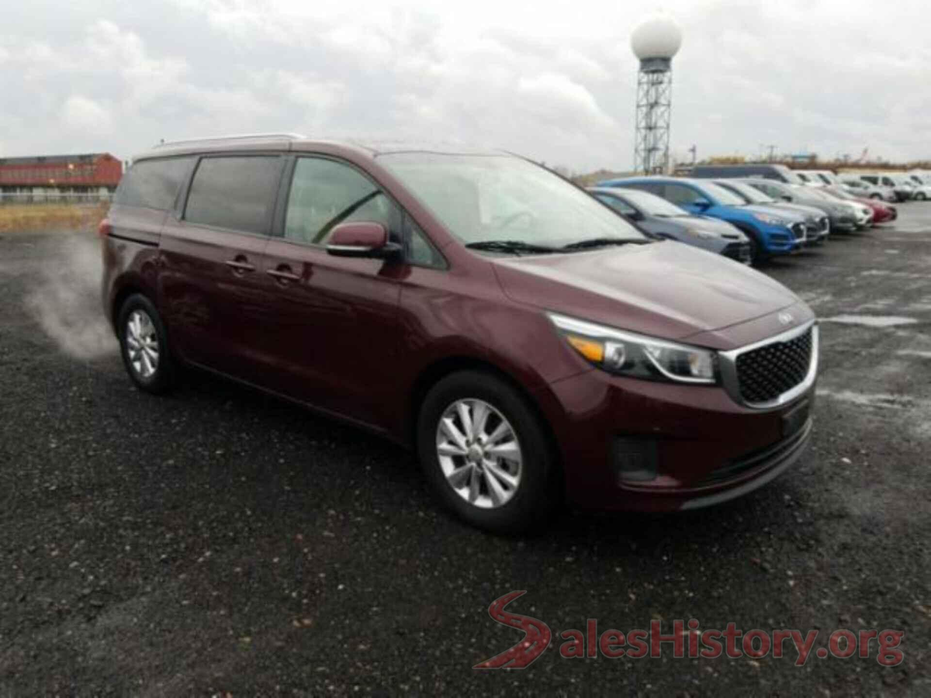 KNDMB5C15H6327029 2017 KIA SEDONA