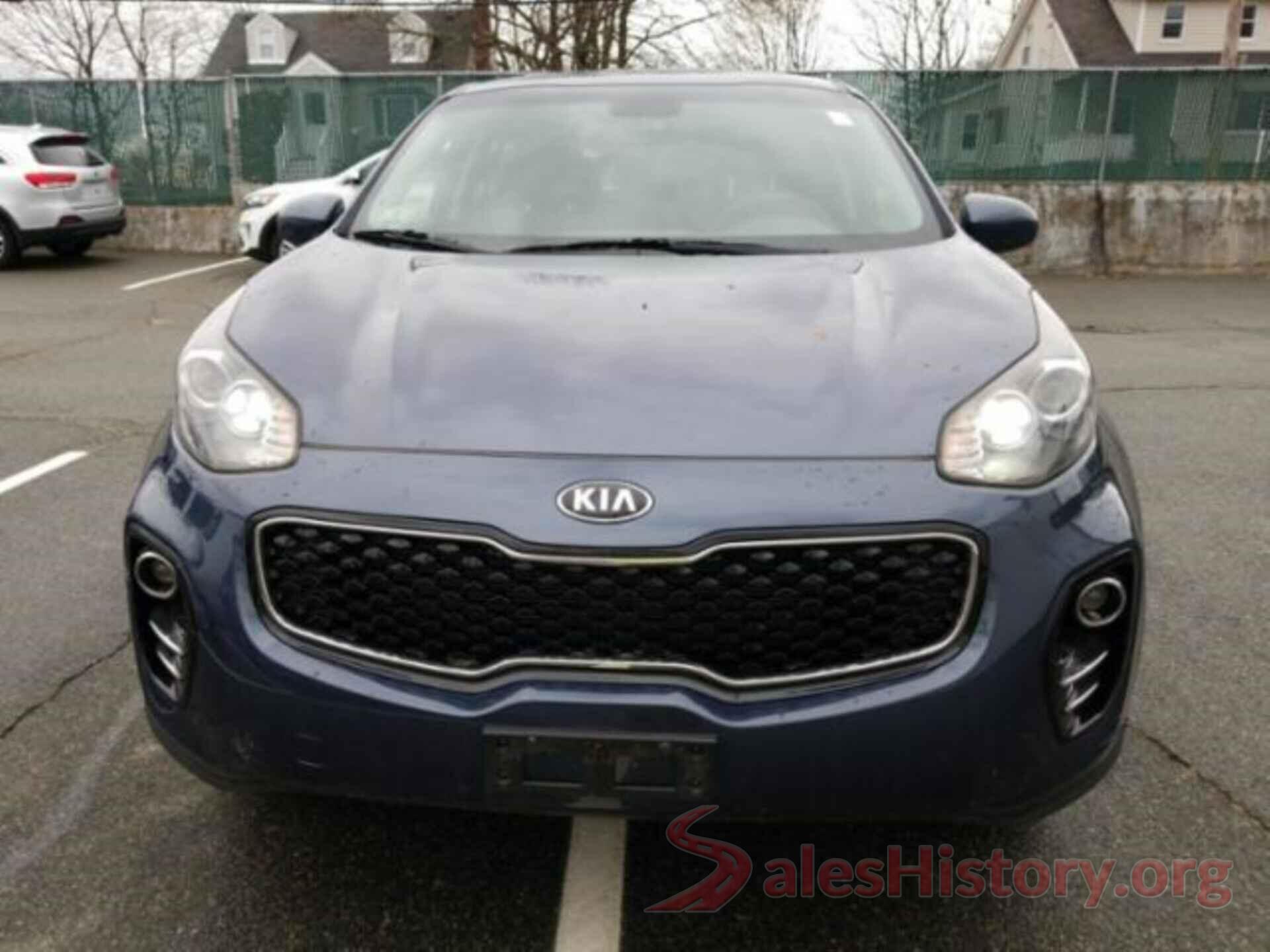 KNDPMCAC8J7396085 2018 KIA SPORTAGE