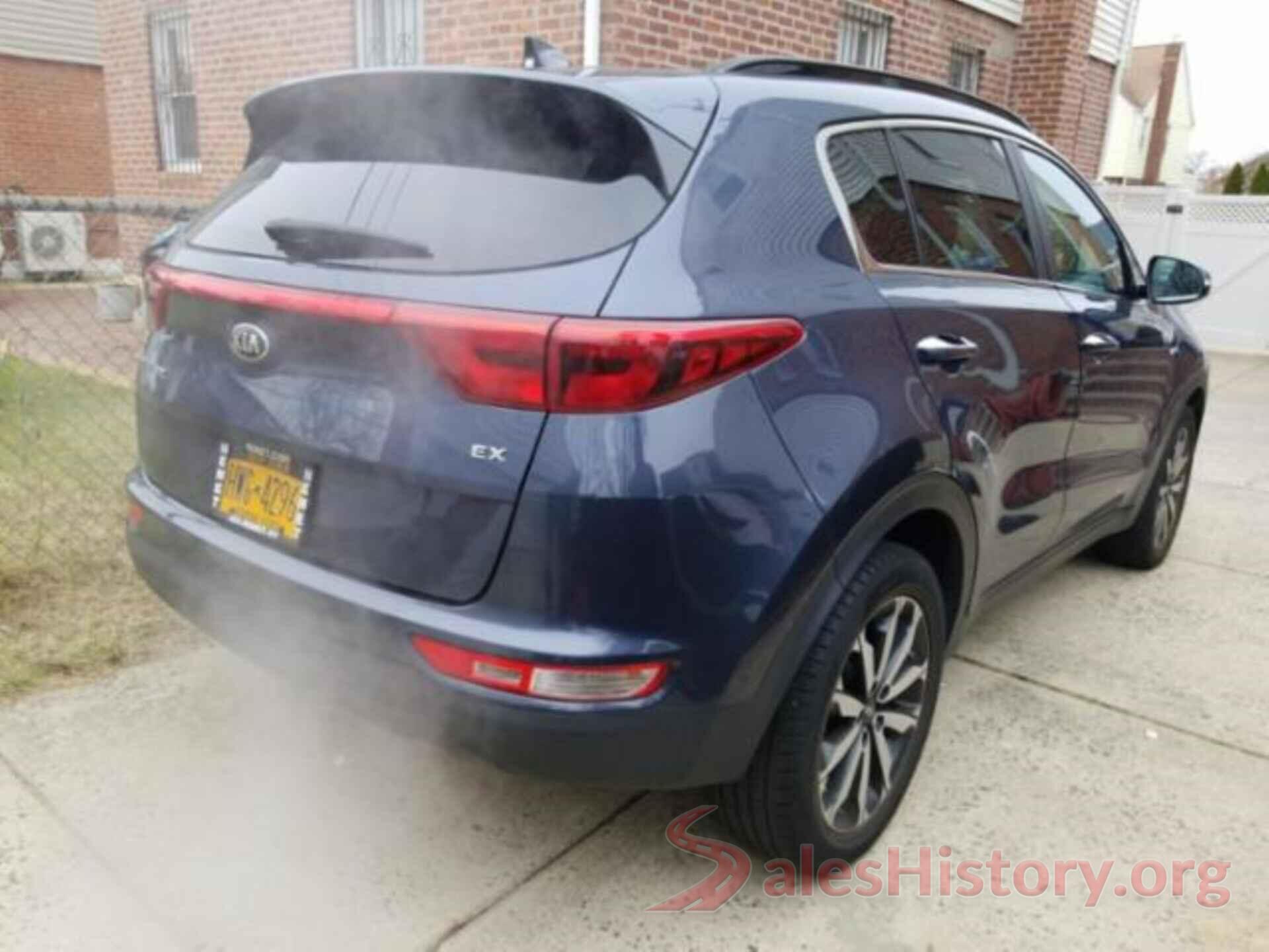 KNDPNCAC6J7389830 2018 KIA SPORTAGE