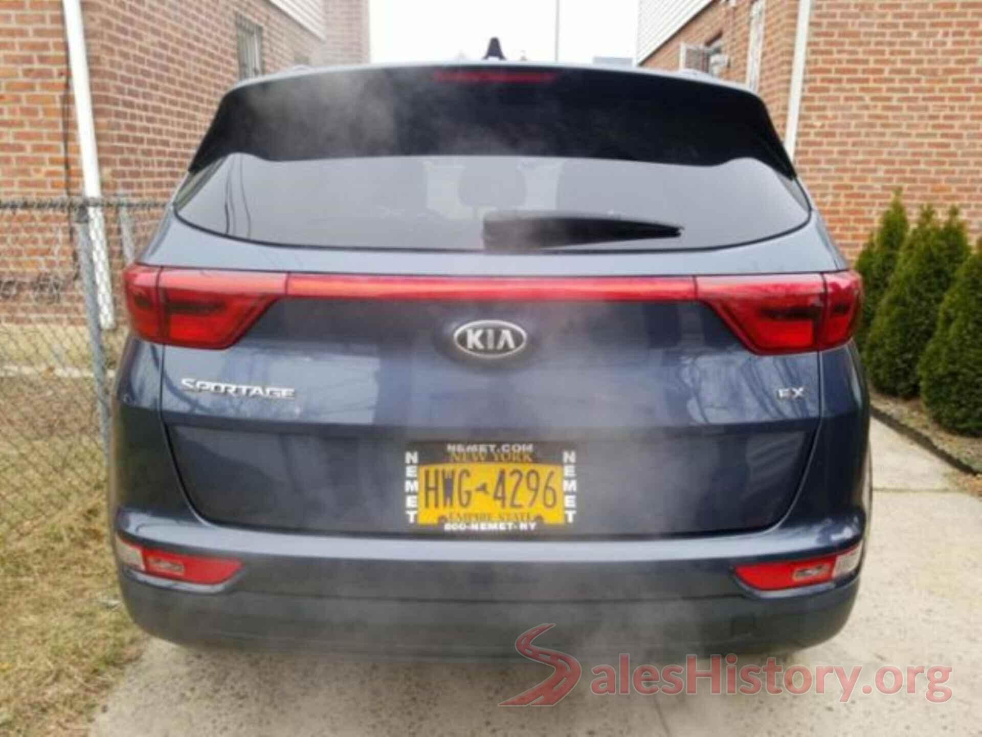 KNDPNCAC6J7389830 2018 KIA SPORTAGE