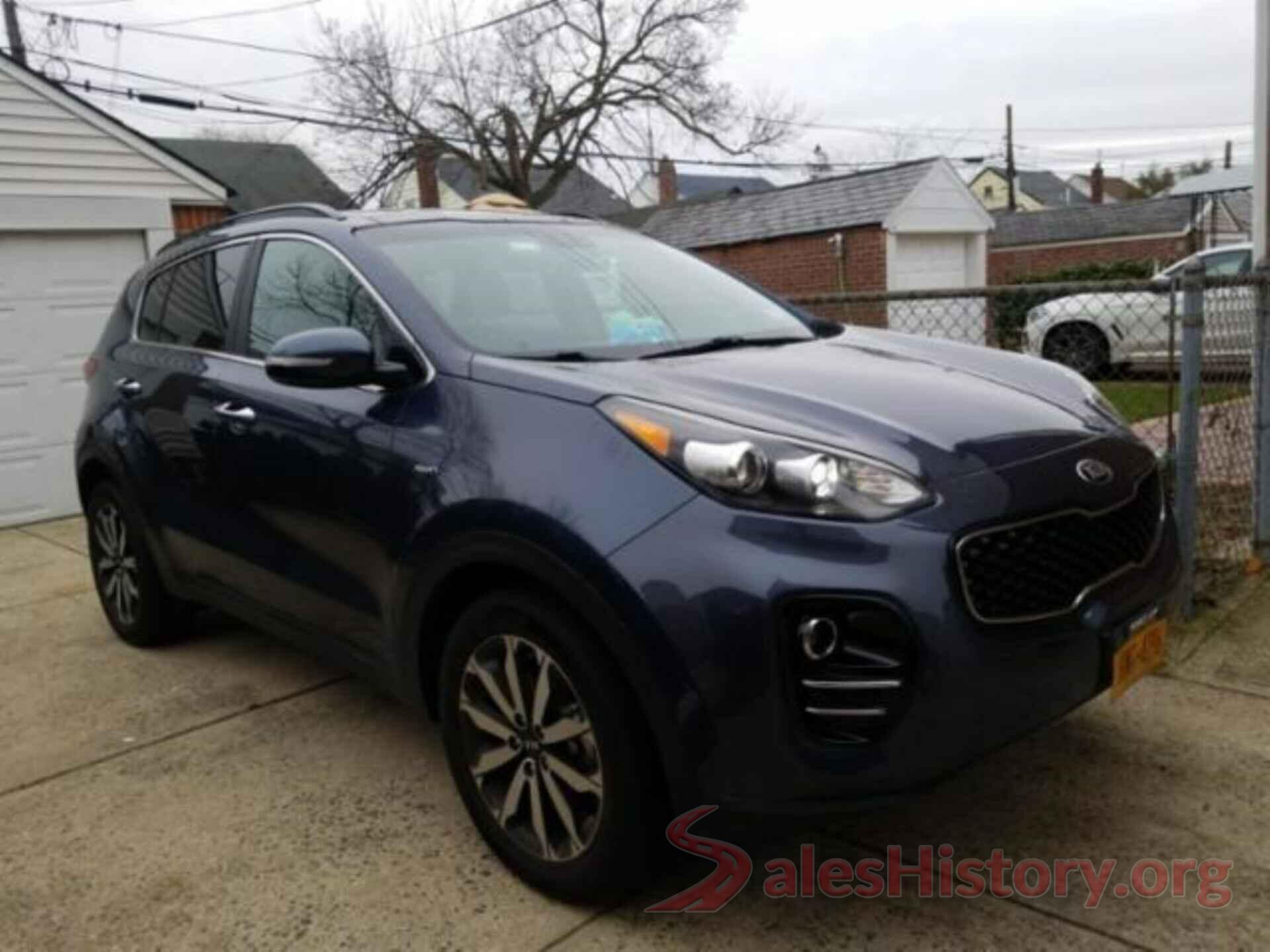 KNDPNCAC6J7389830 2018 KIA SPORTAGE