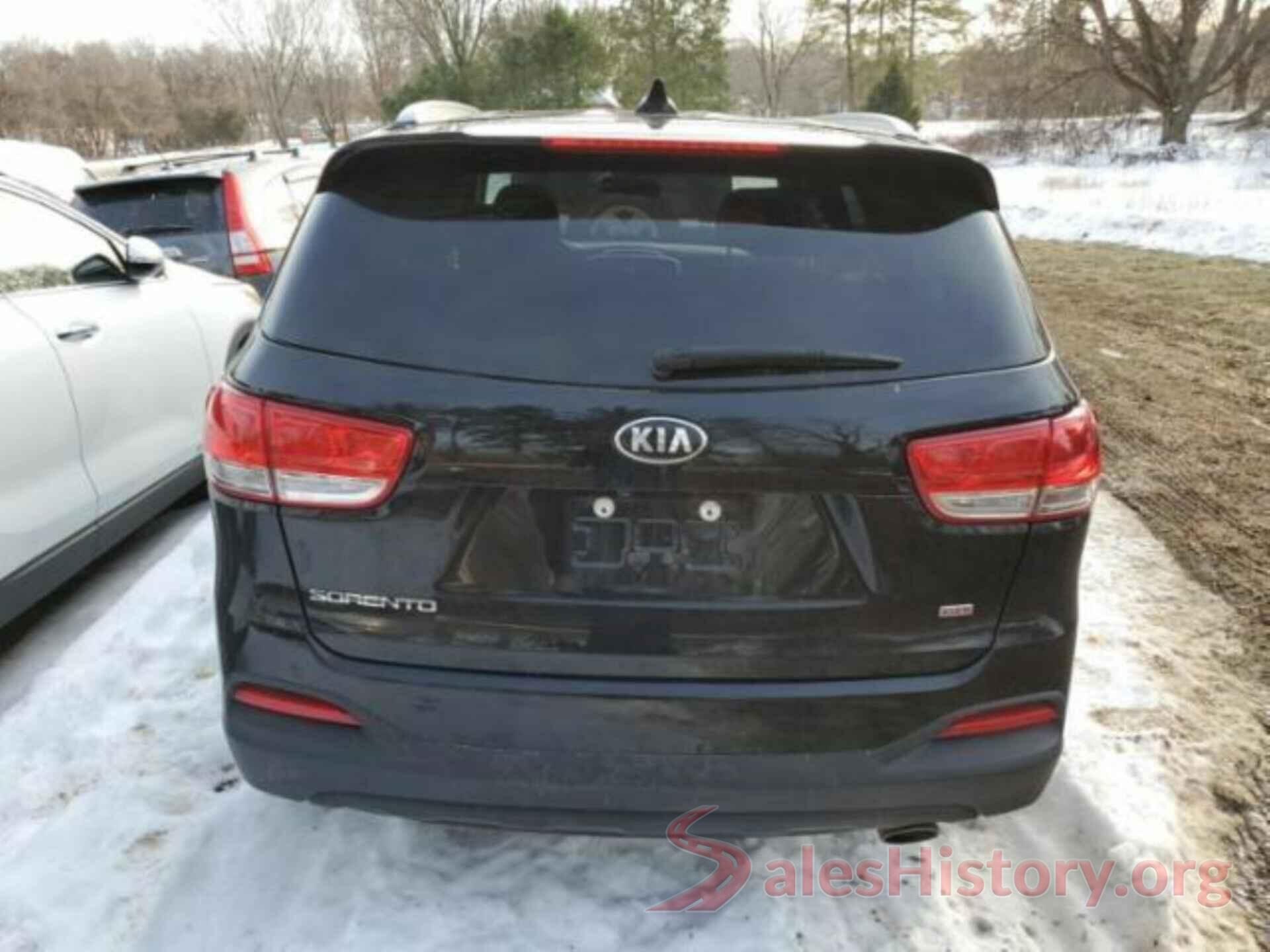 5XYPGDA32JG407565 2018 KIA SORENTO