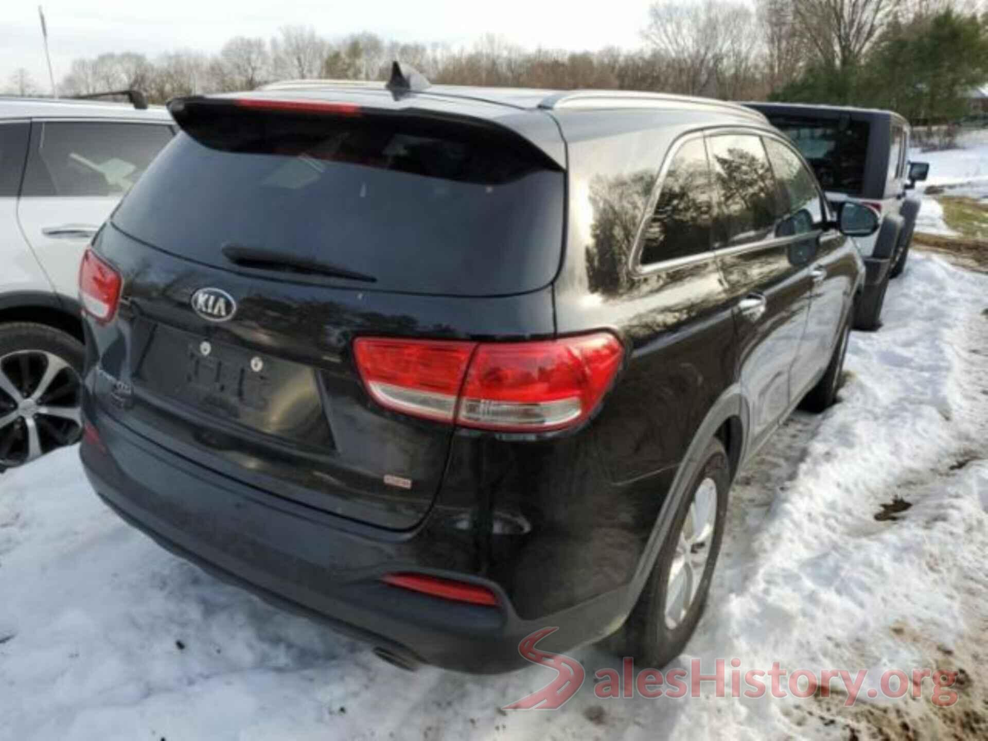 5XYPGDA32JG407565 2018 KIA SORENTO