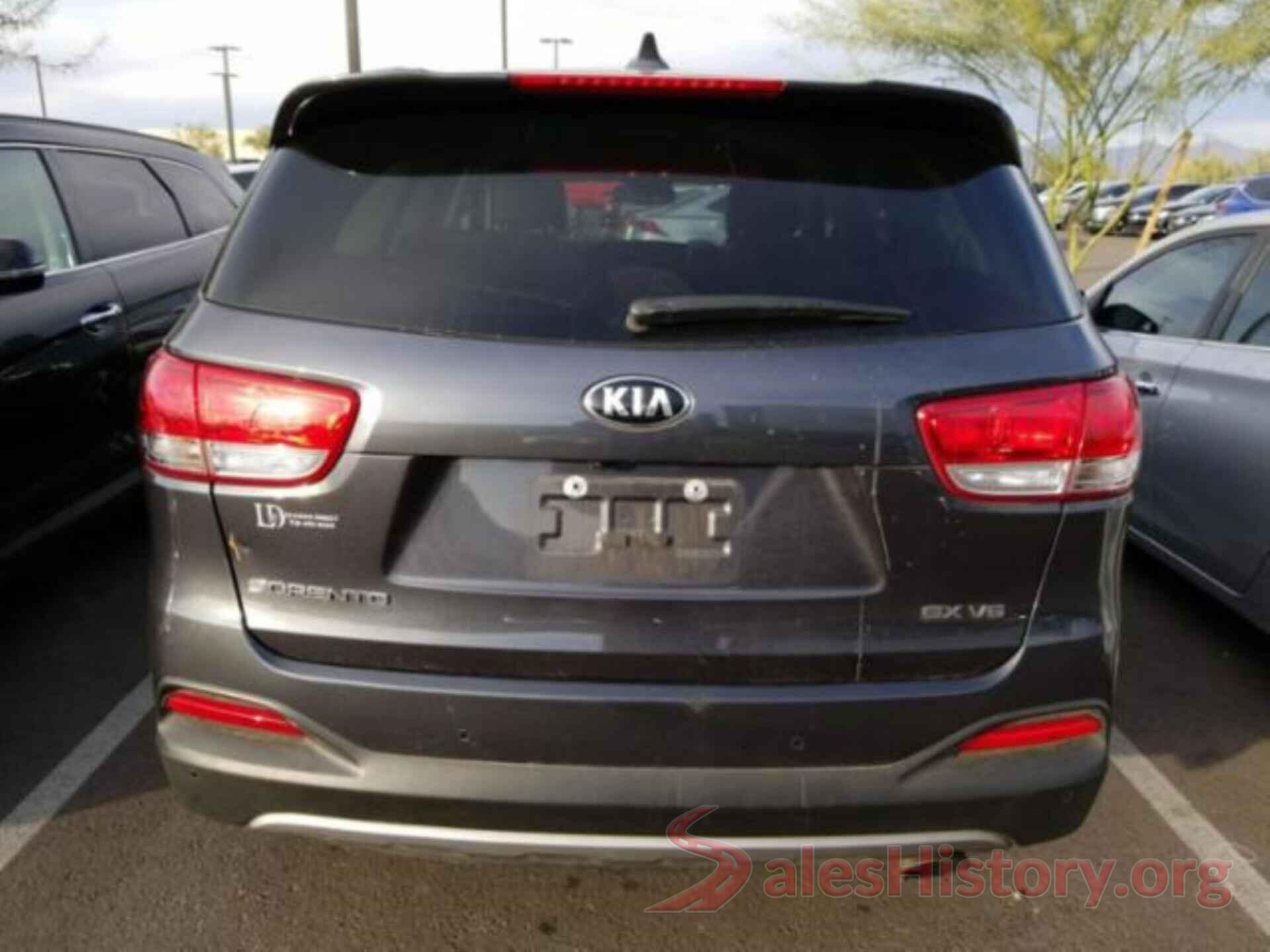 5XYPHDA56HG338260 2017 KIA SORENTO