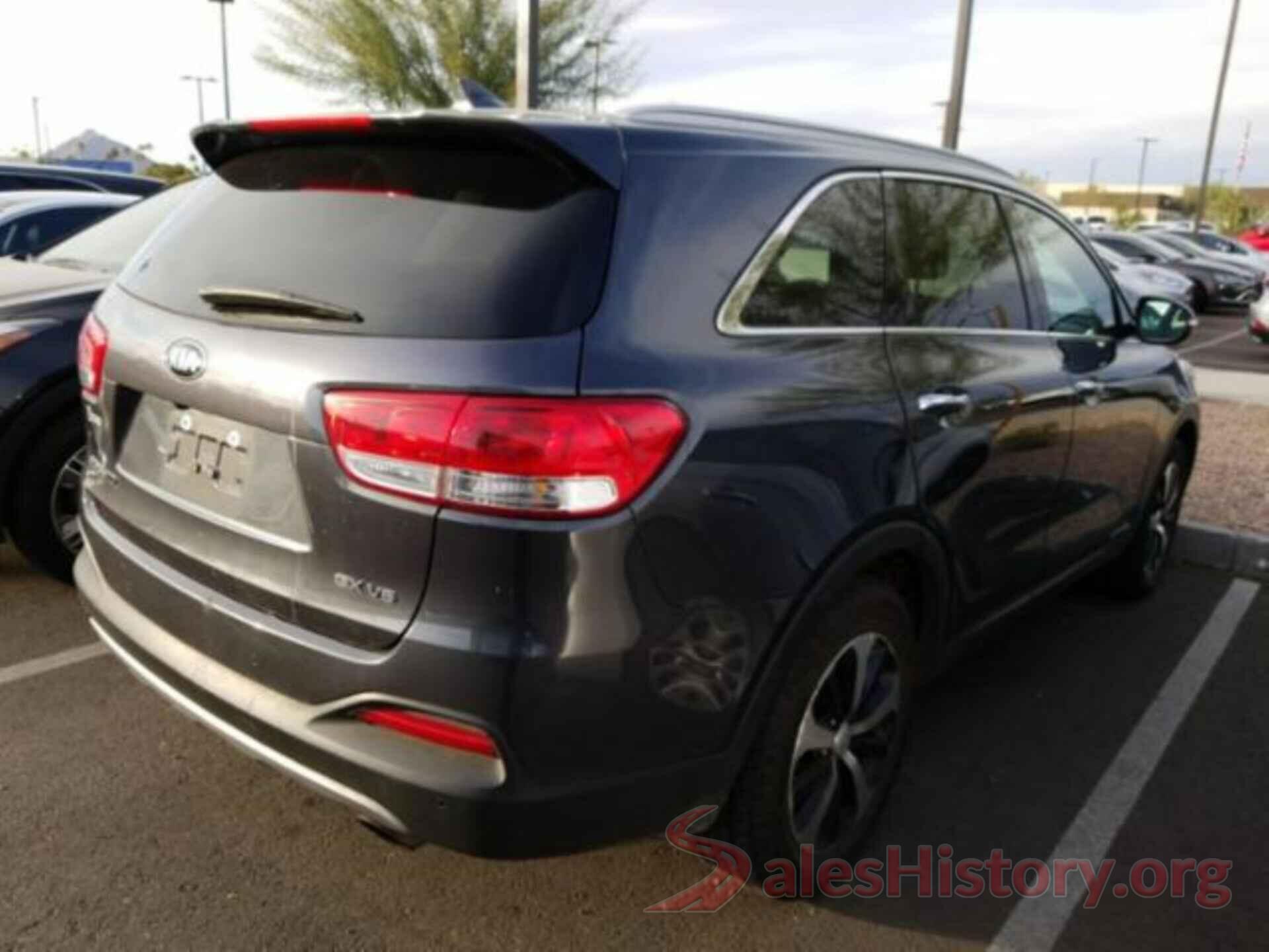 5XYPHDA56HG338260 2017 KIA SORENTO