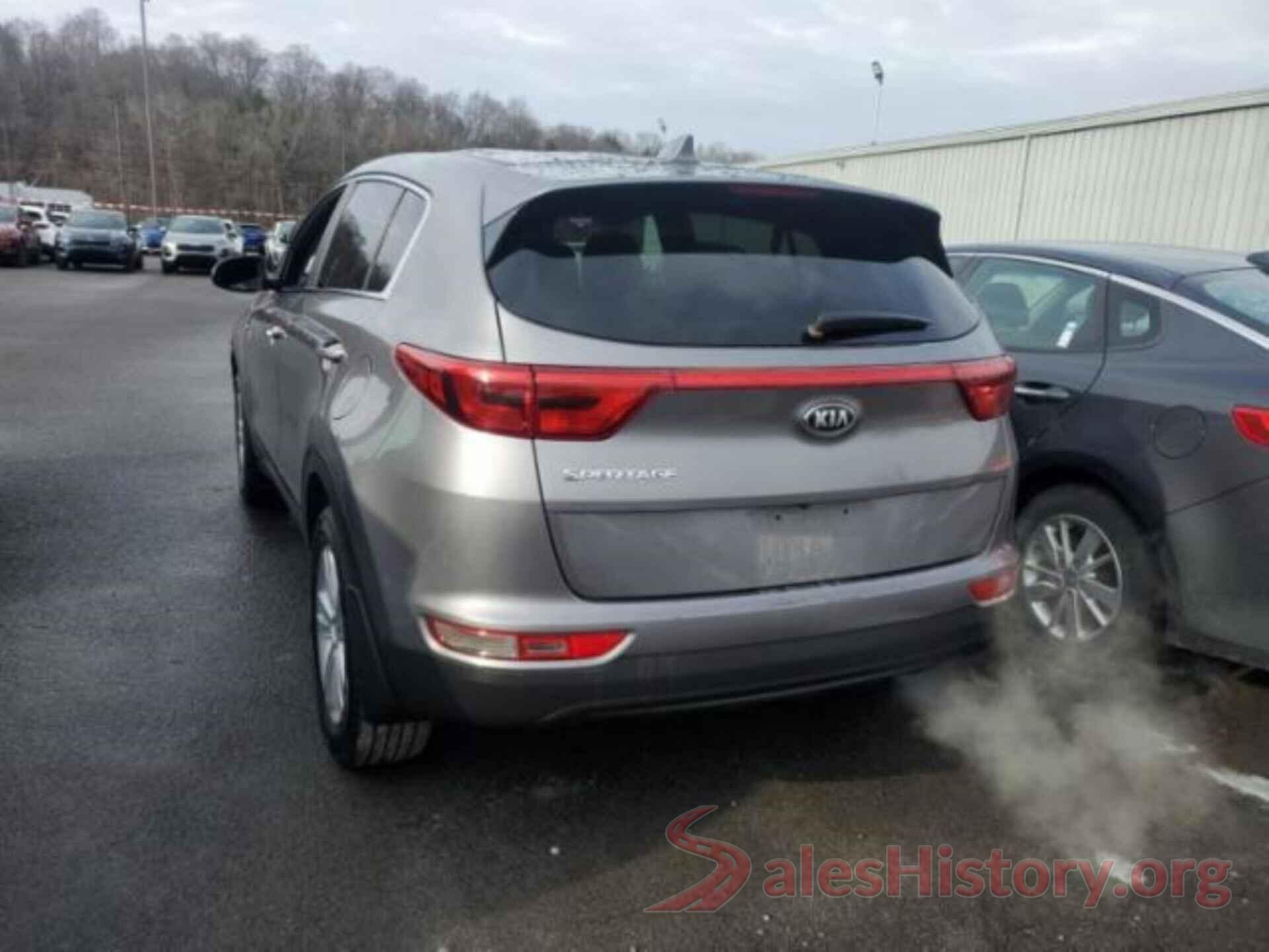 KNDPMCAC2J7386250 2018 KIA SPORTAGE