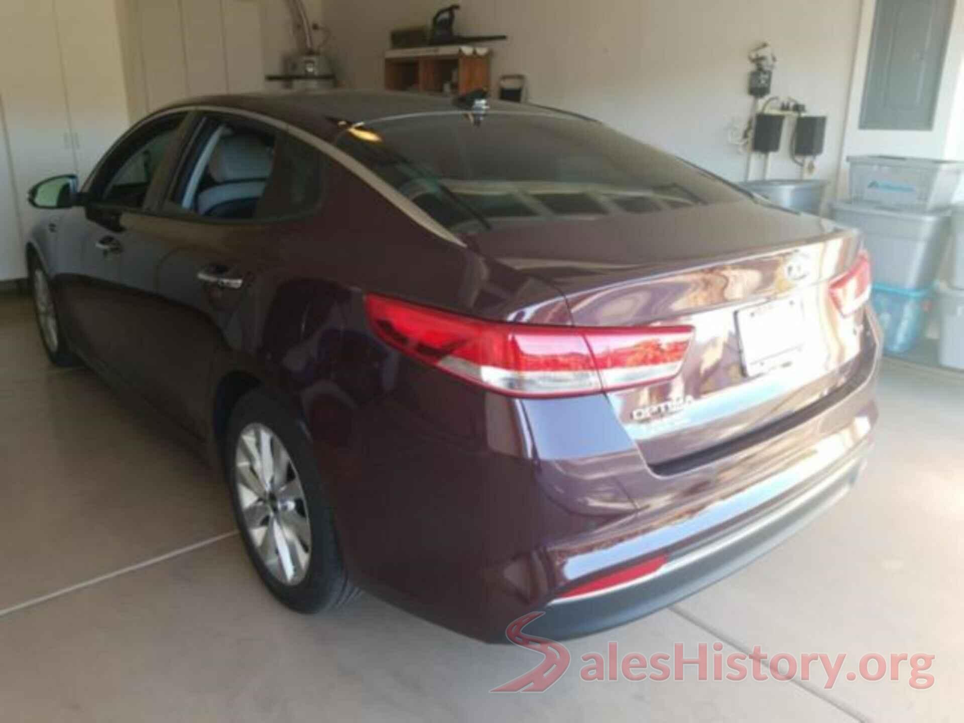 5XXGU4L39JG190655 2018 KIA OPTIMA