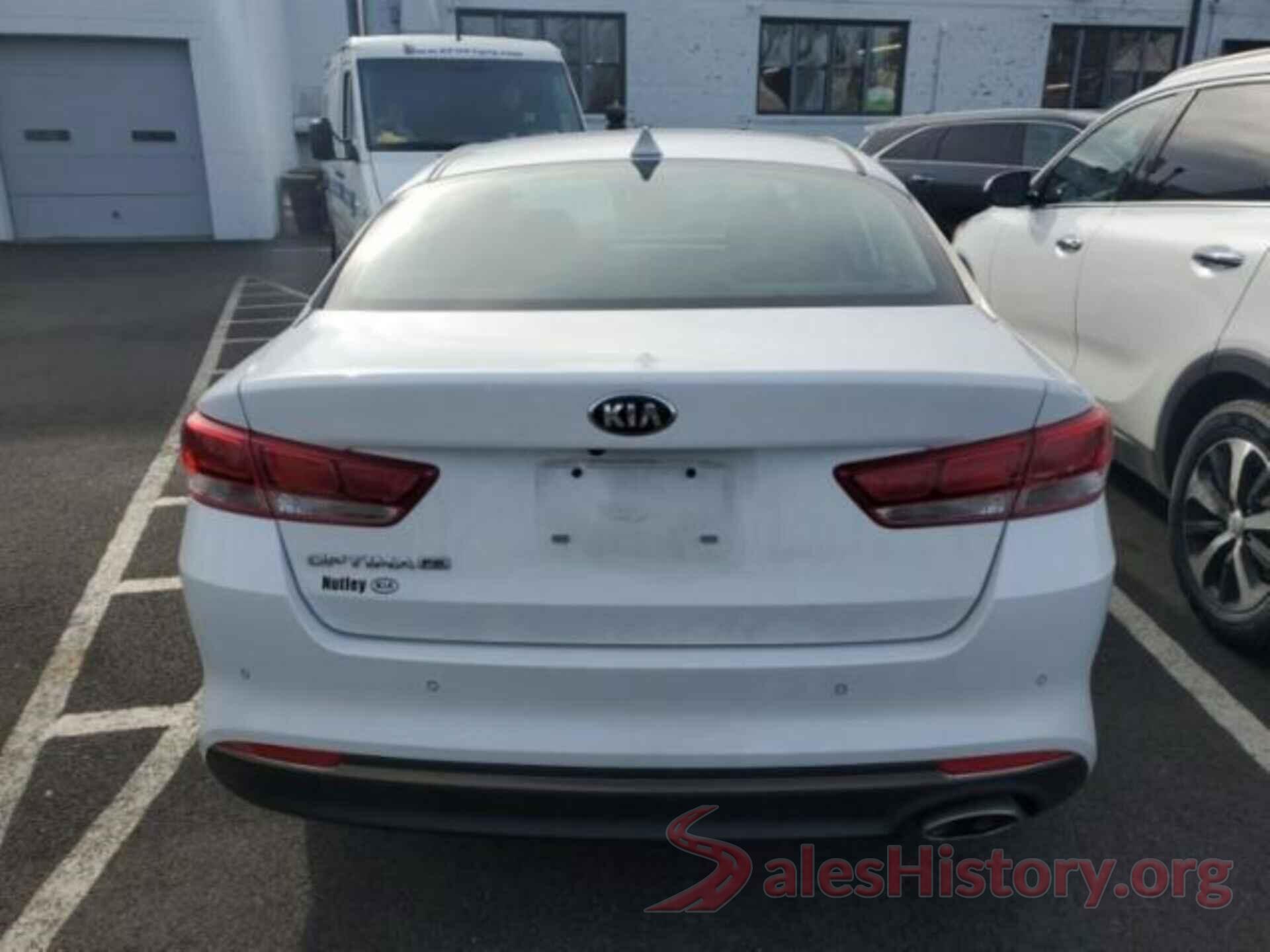 5XXGT4L35JG216154 2018 KIA OPTIMA