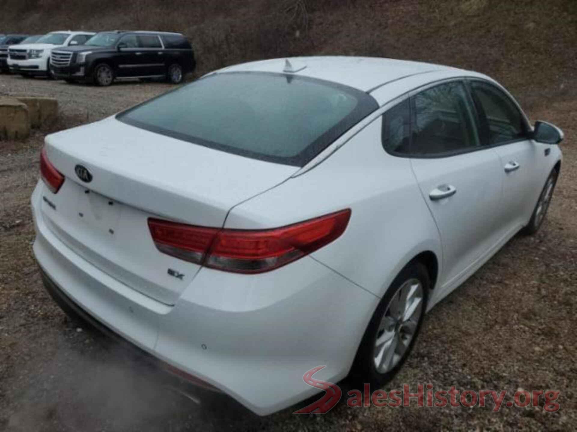 5XXGU4L32JG219929 2018 KIA OPTIMA