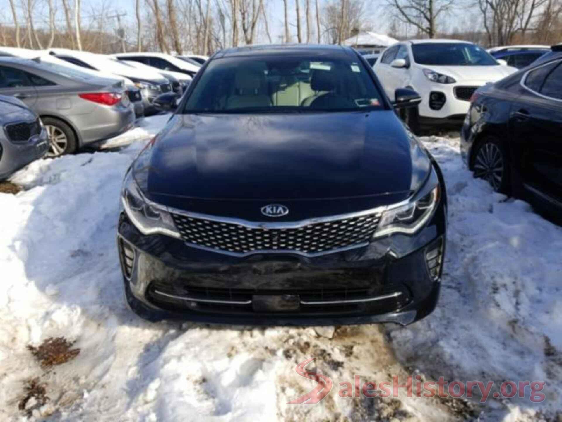 5XXGV4L2XJG201361 2018 KIA OPTIMA