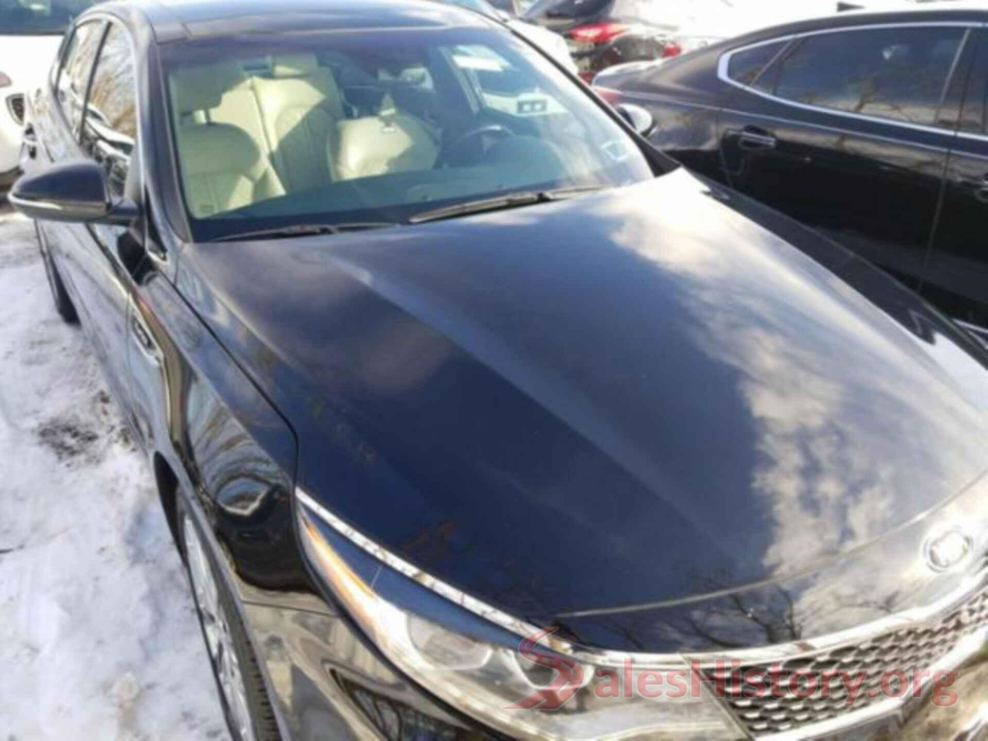 5XXGV4L2XJG201361 2018 KIA OPTIMA