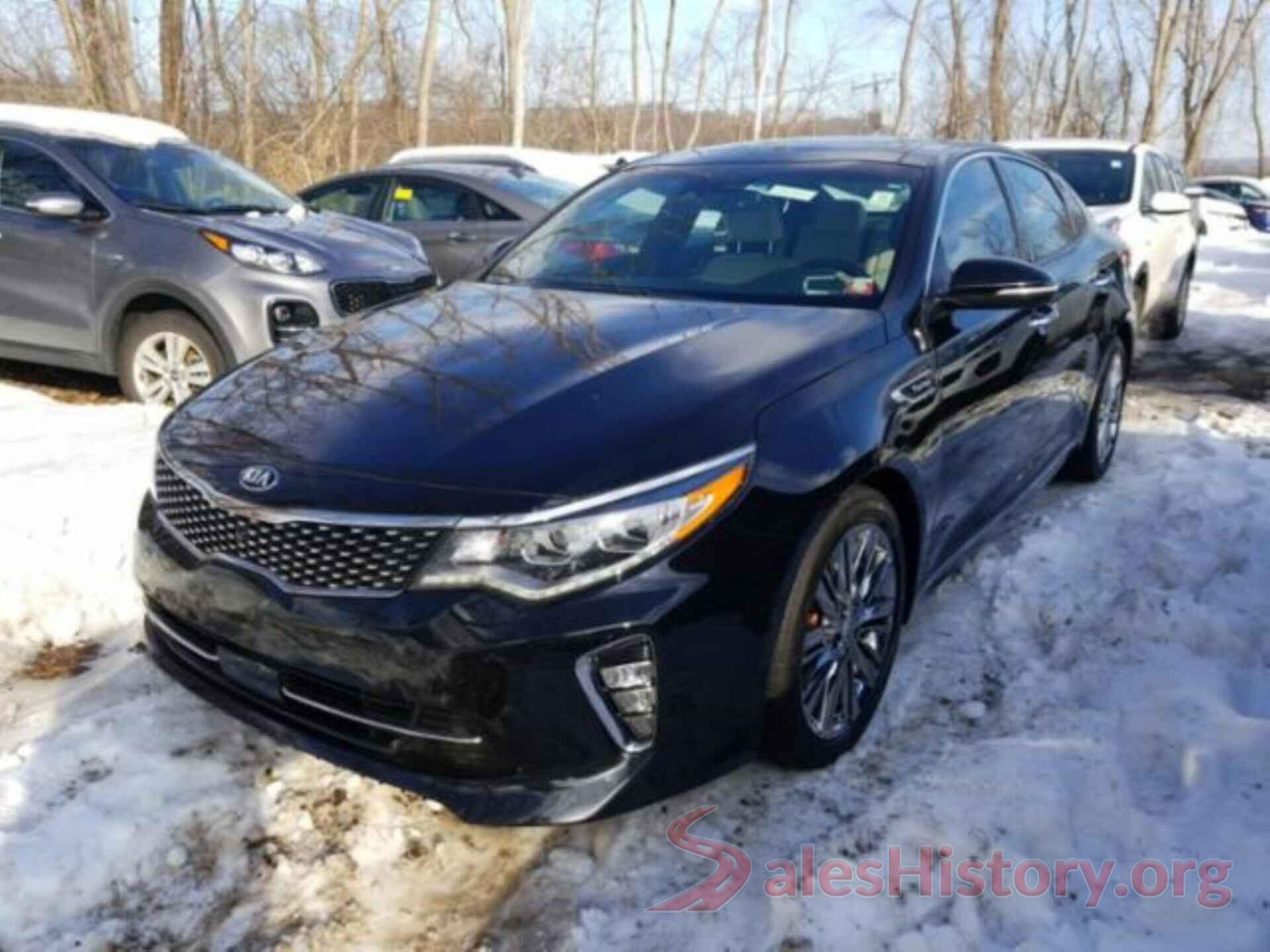 5XXGV4L2XJG201361 2018 KIA OPTIMA