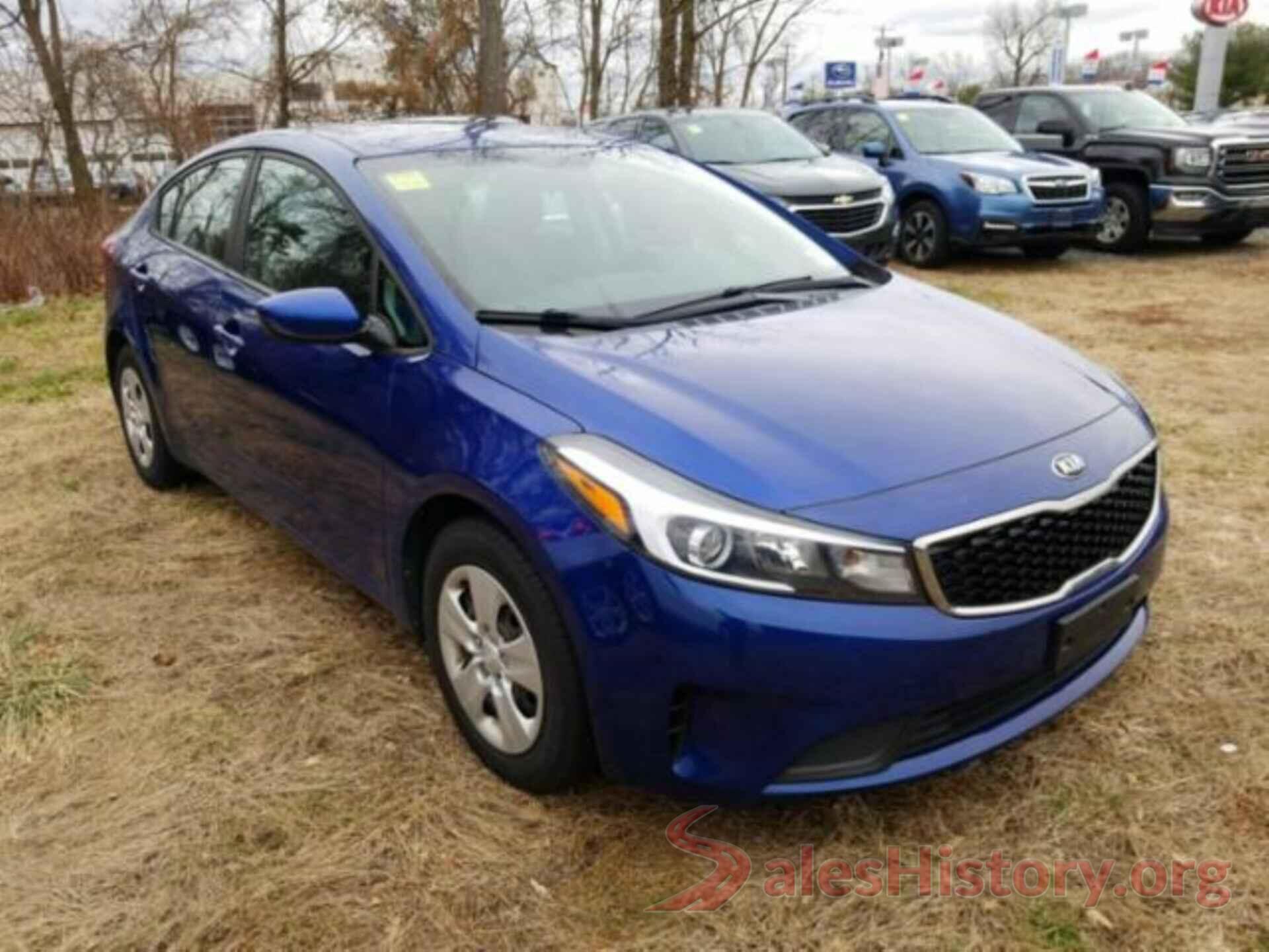 3KPFK4A79HE037560 2017 KIA FORTE