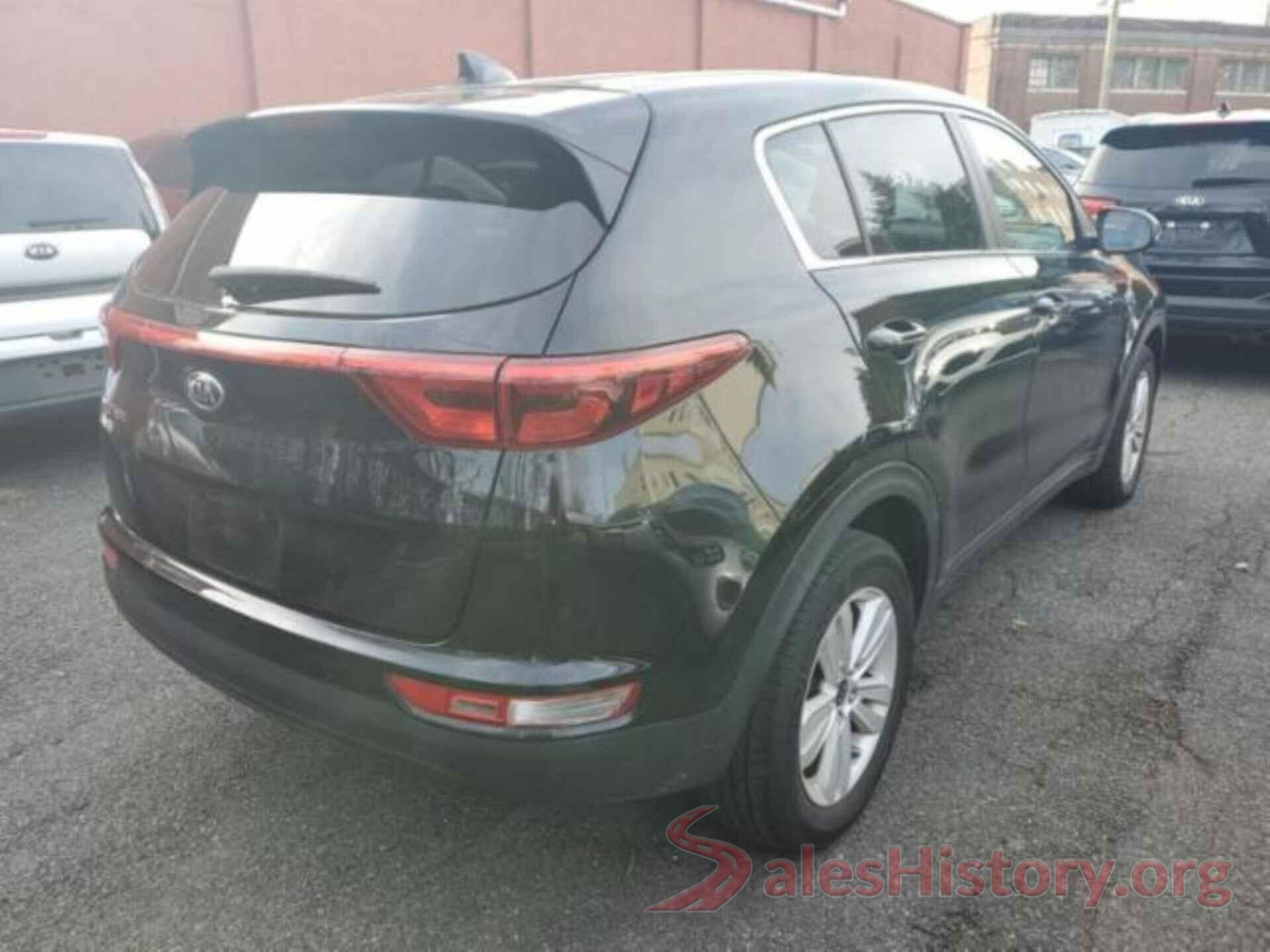 KNDPMCAC4J7350611 2018 KIA SPORTAGE