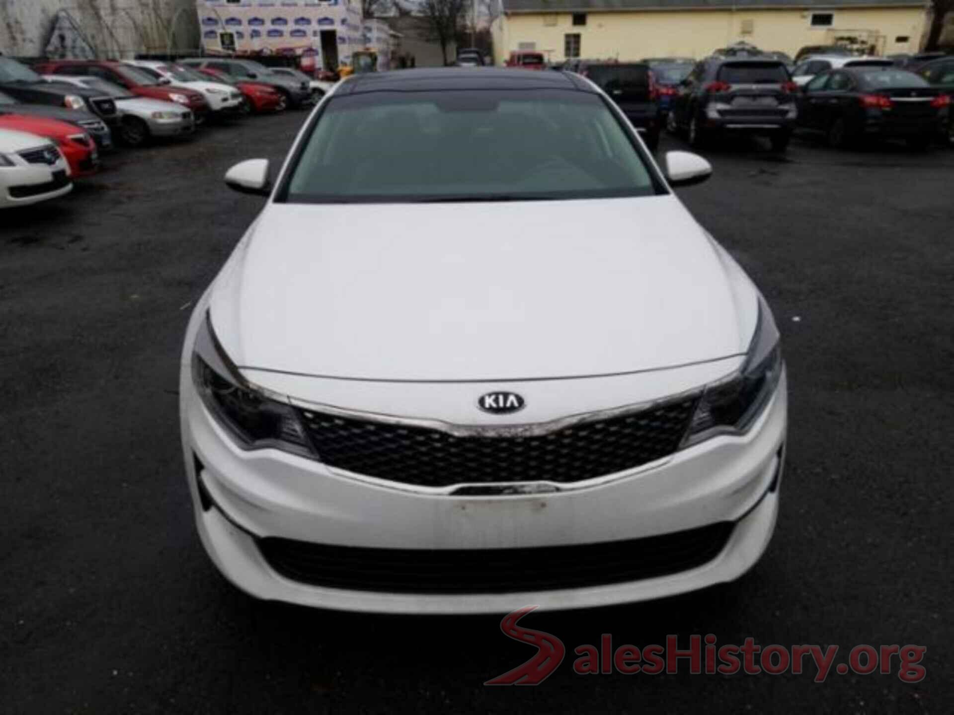 5XXGU4L35JG207175 2018 KIA OPTIMA