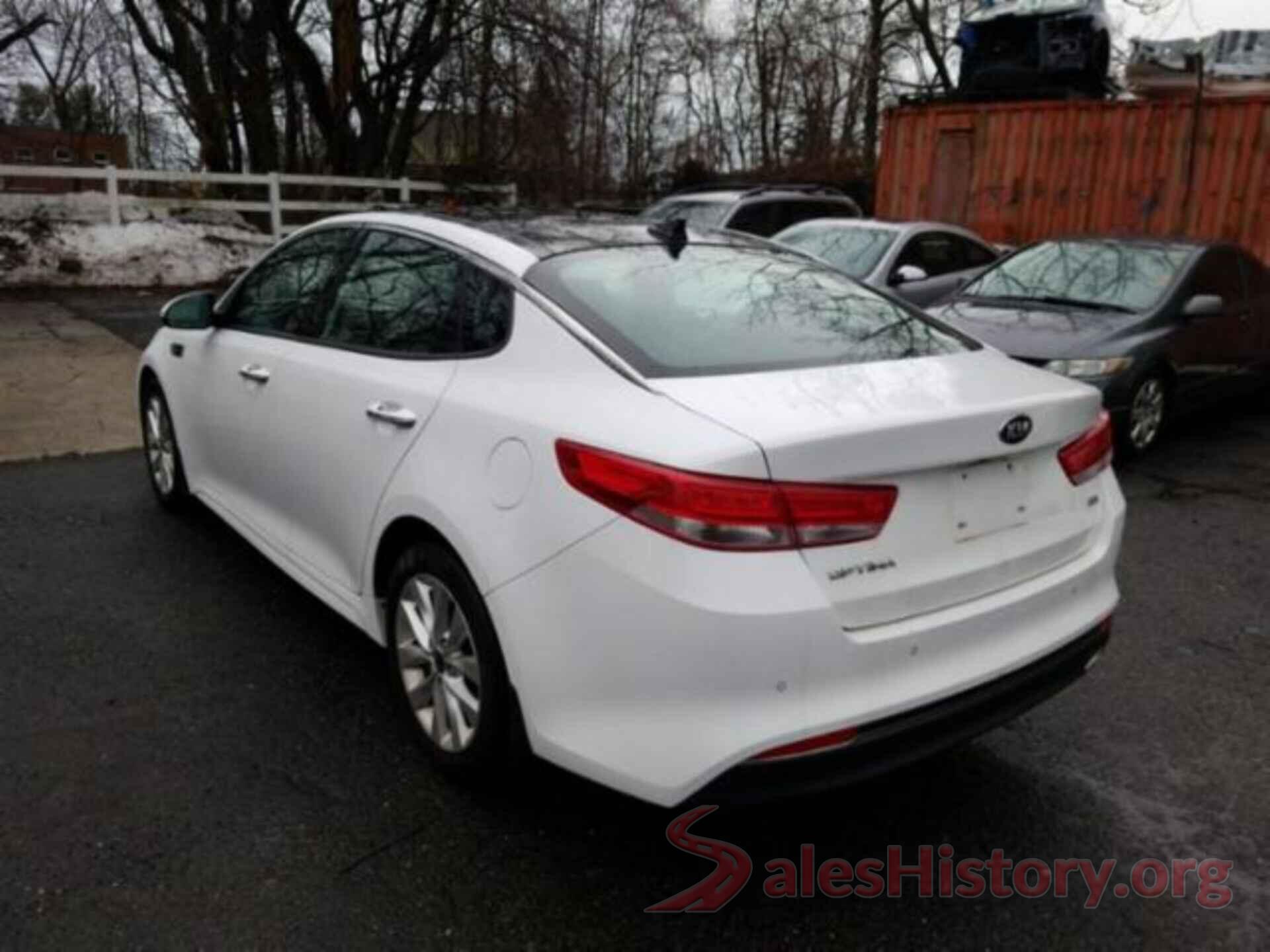 5XXGU4L35JG207175 2018 KIA OPTIMA