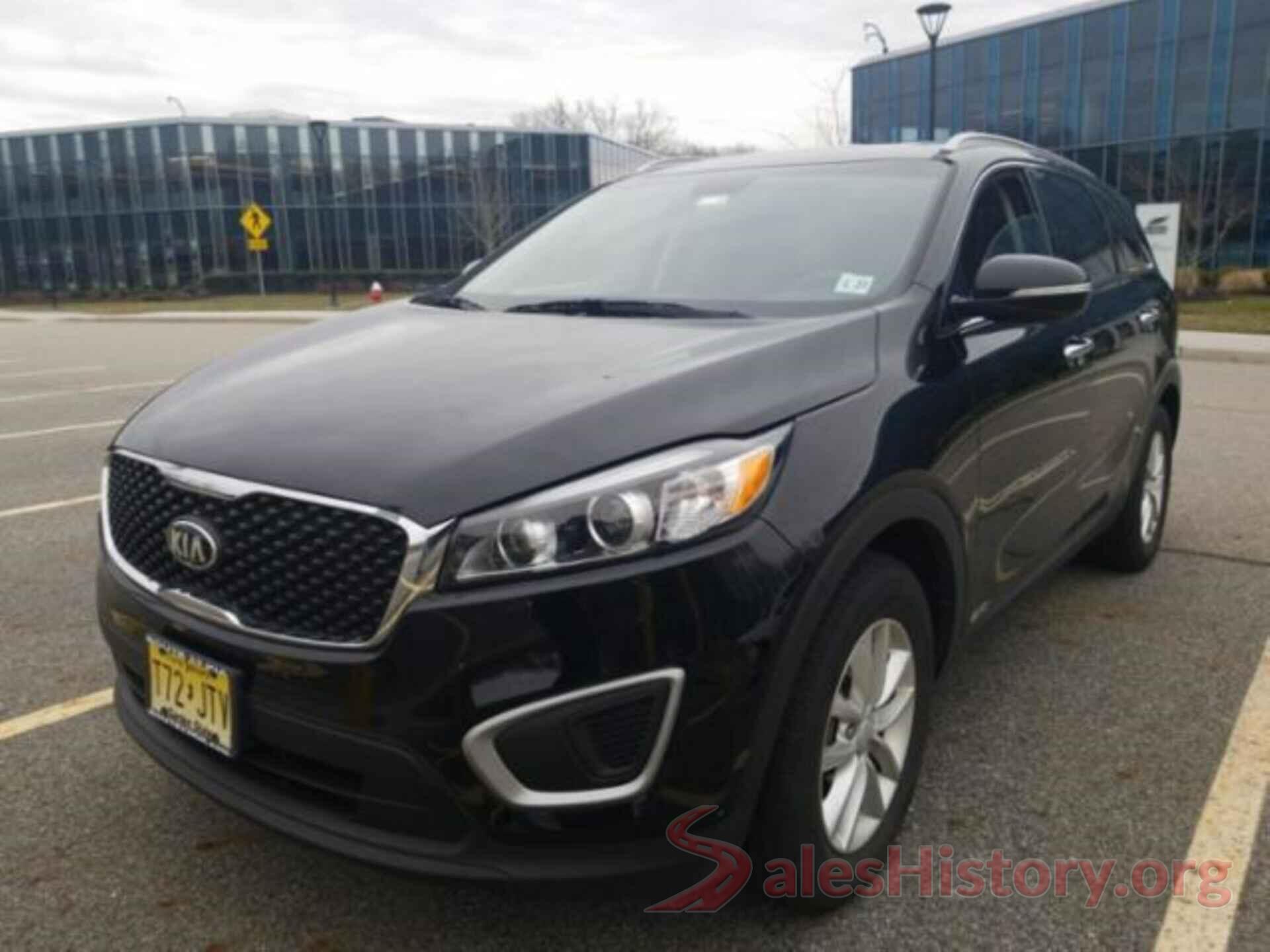 5XYPGDA32JG340112 2018 KIA SORENTO