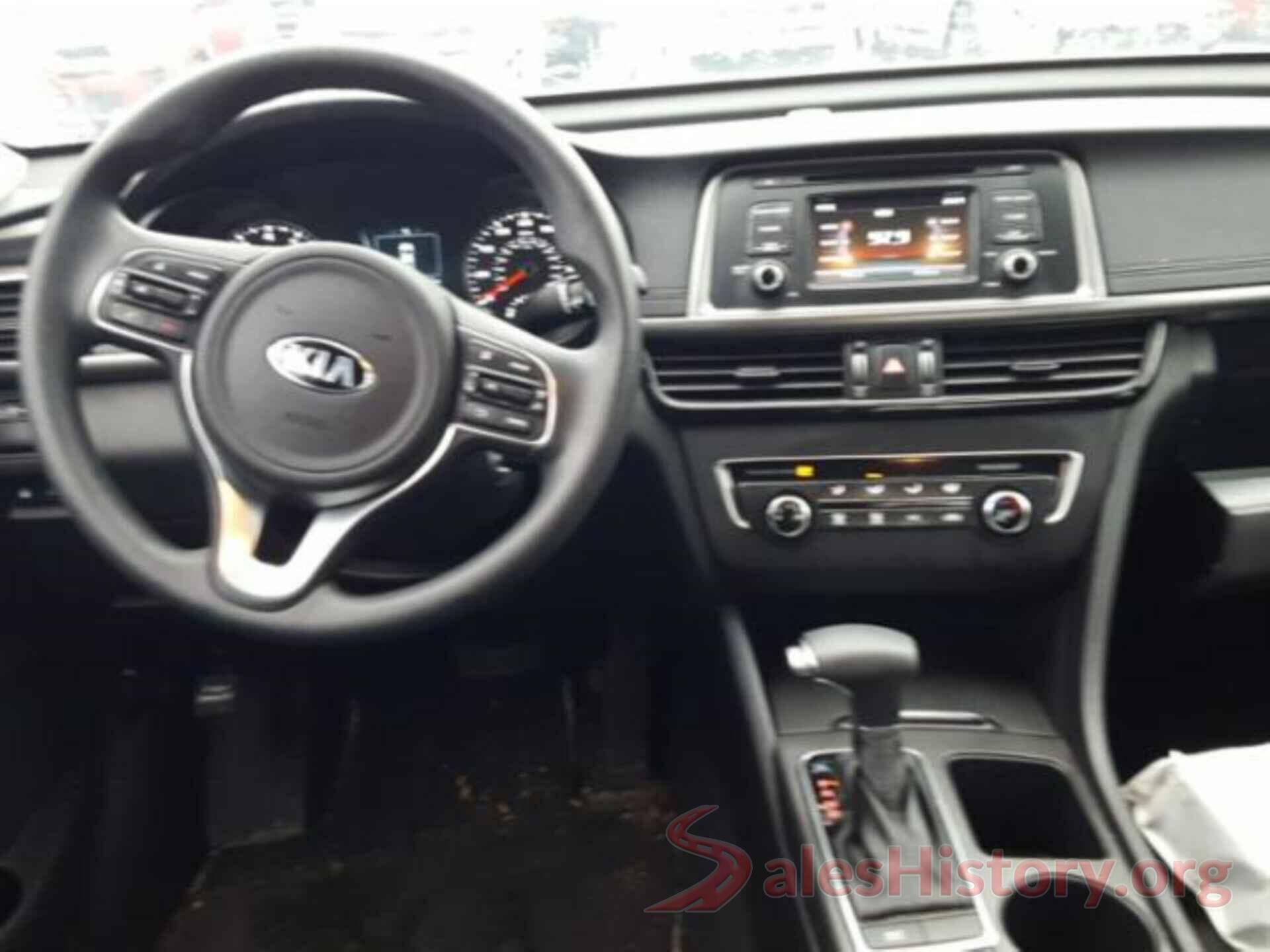 KNAGT4L35H5164780 2017 KIA OPTIMA