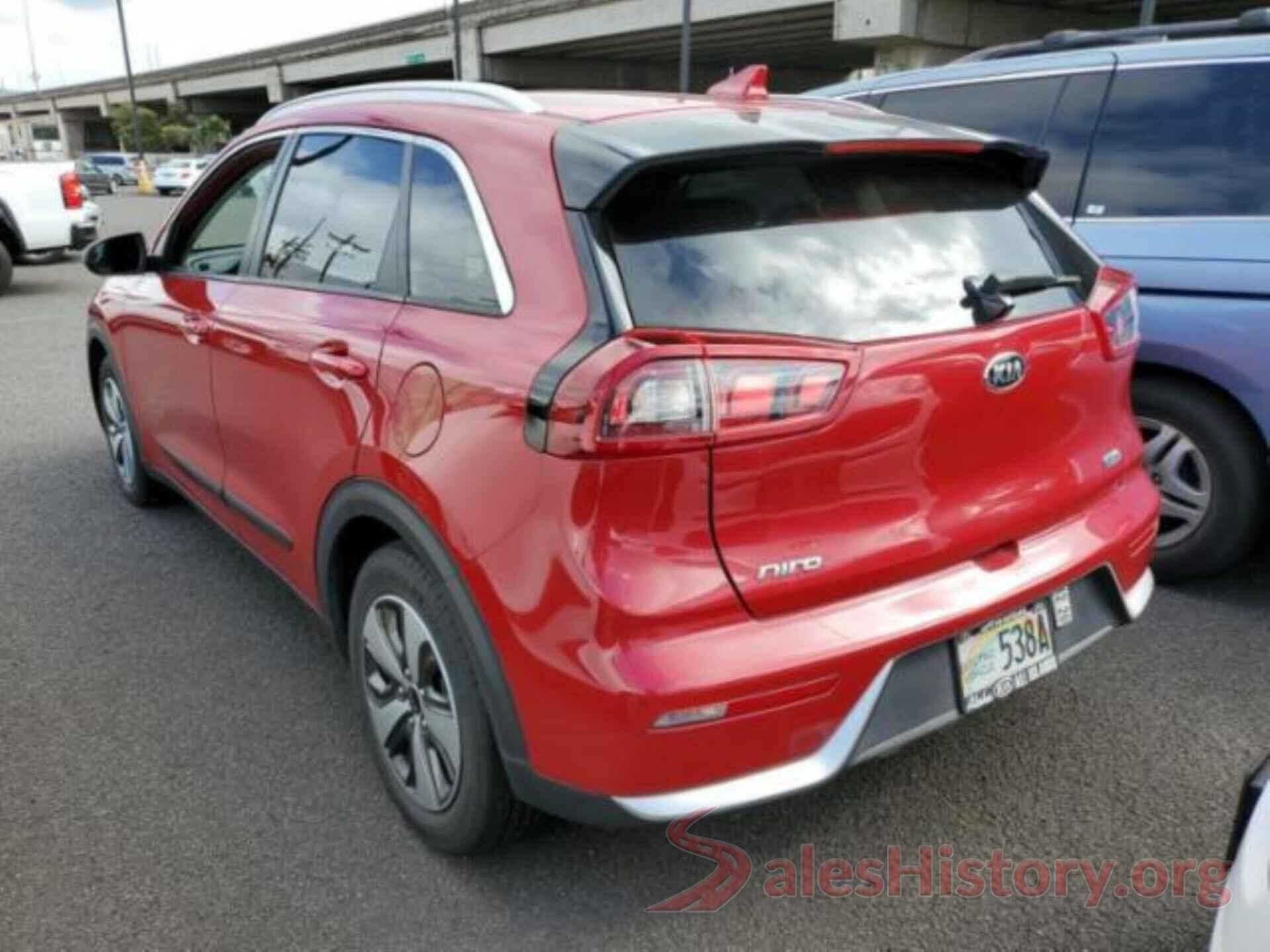 KNDCB3LC9H5098099 2017 KIA NIRO