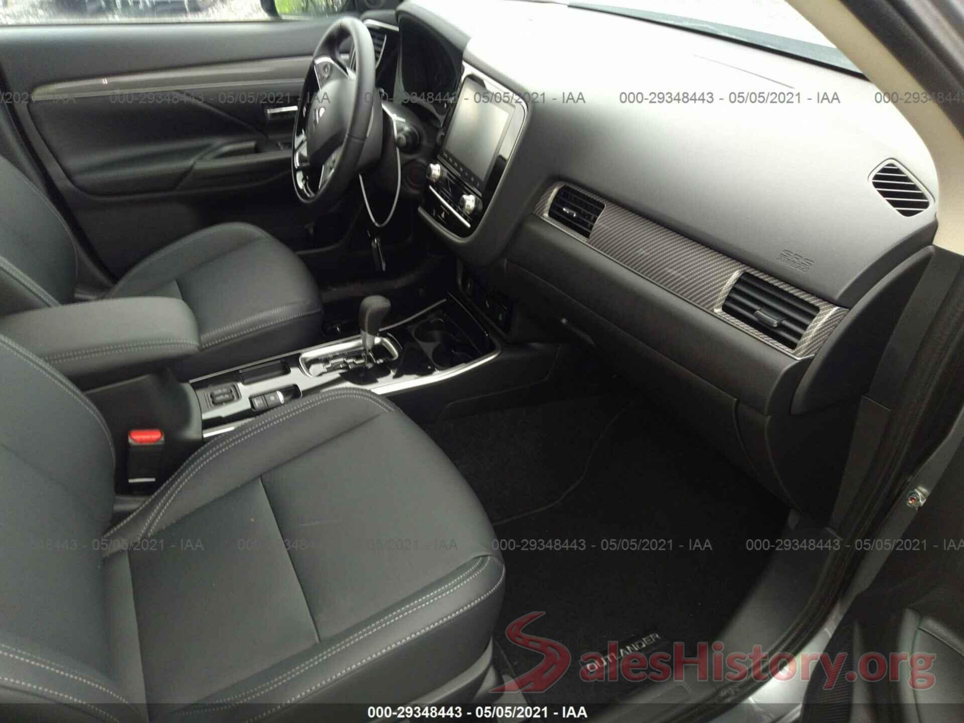 JA4AD3A32LJ001081 2020 MITSUBISHI OUTLANDER