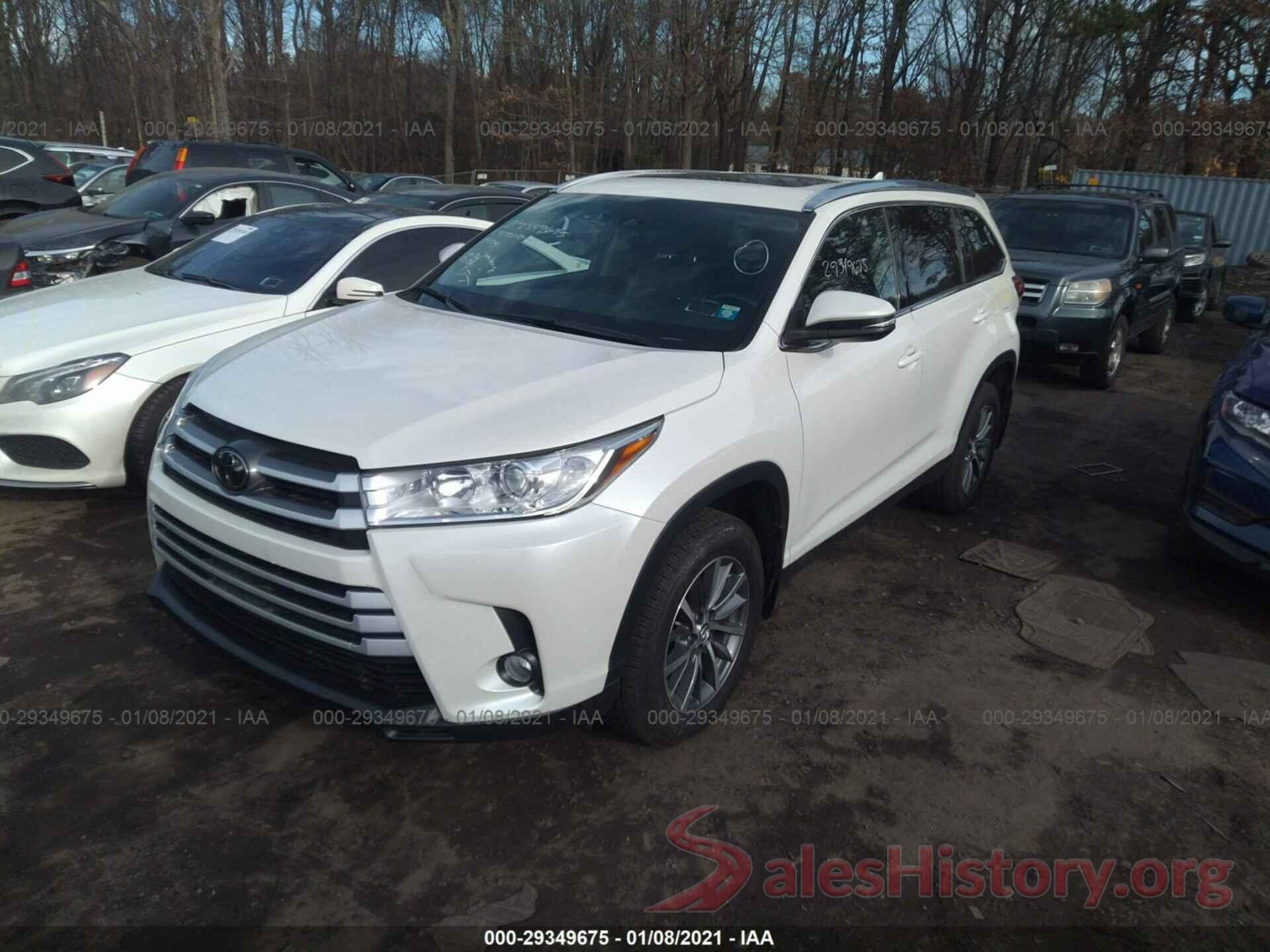 5TDJZRFH9KS588265 2019 TOYOTA HIGHLANDER