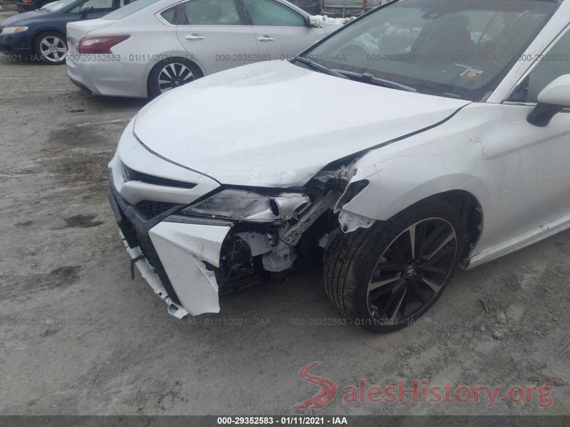 4T1B61HKXJU011497 2018 TOYOTA CAMRY