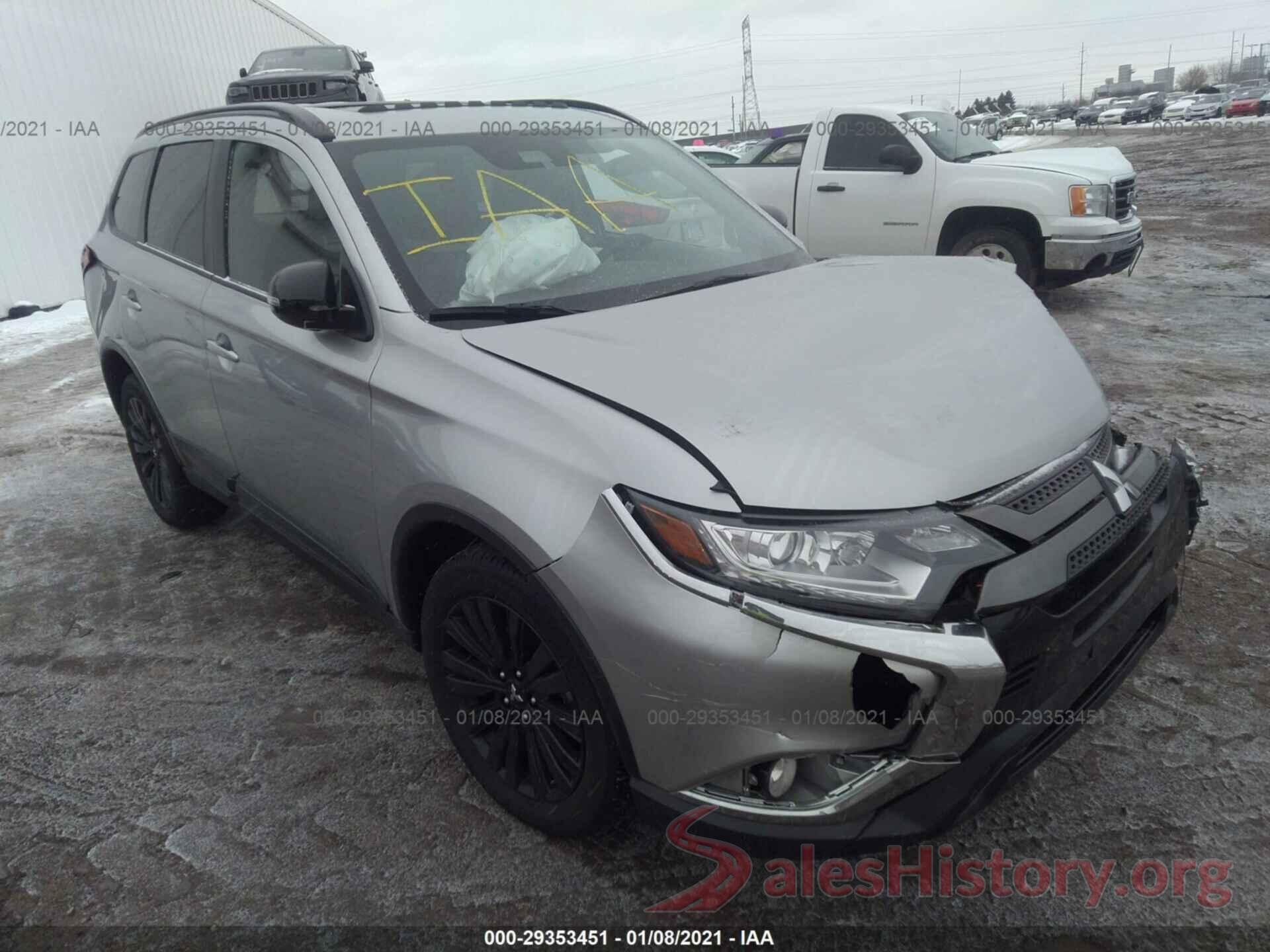 JA4AD3A36LJ000693 2020 MITSUBISHI OUTLANDER